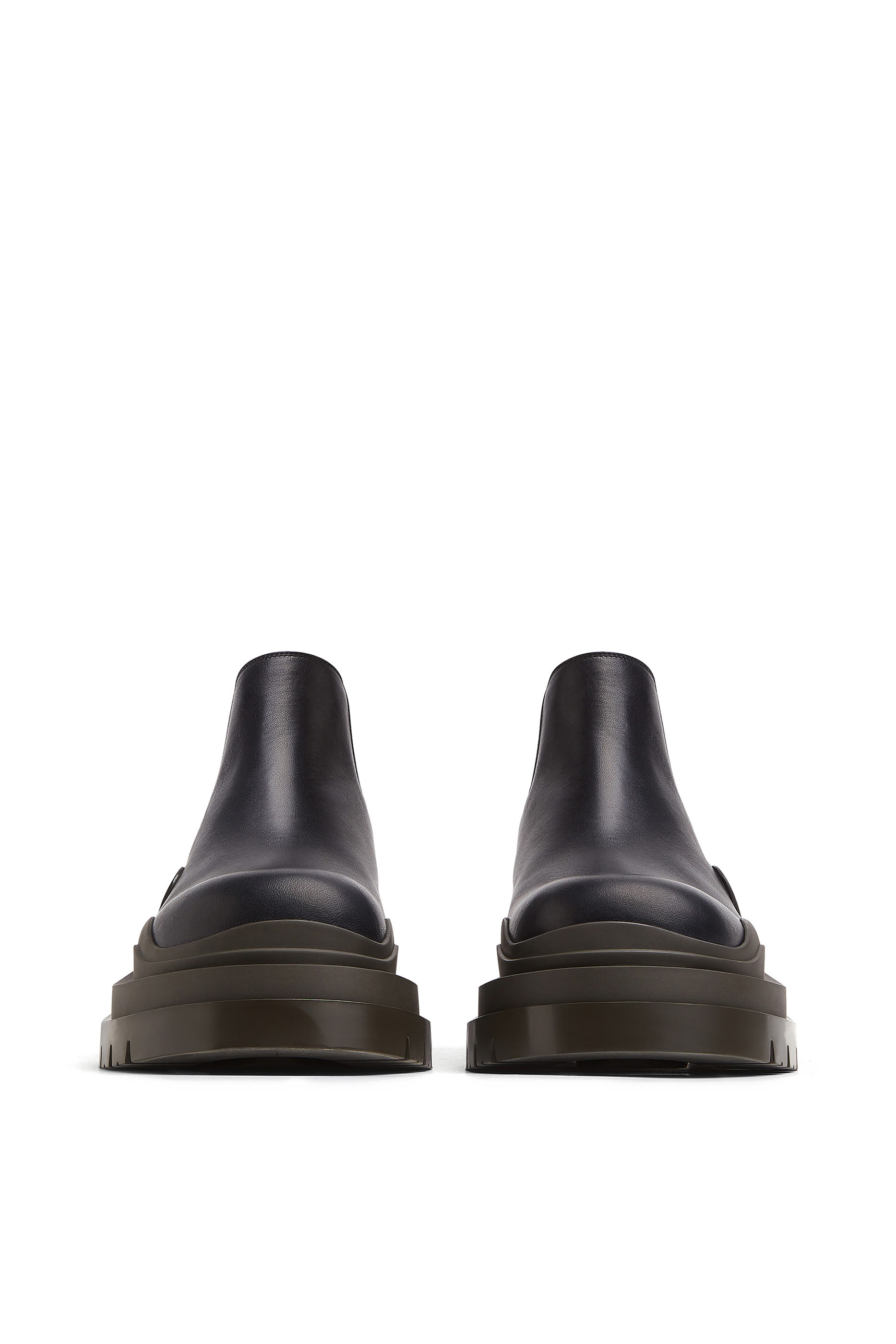 بوت تاير تشيلسي بطول الكاحل