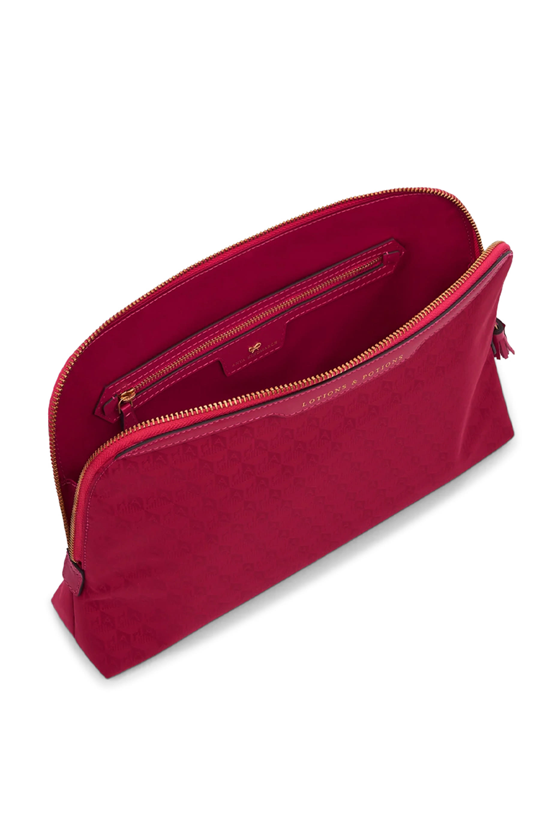 حقيبة لوشنز اند بوشنز بشعار الماركة