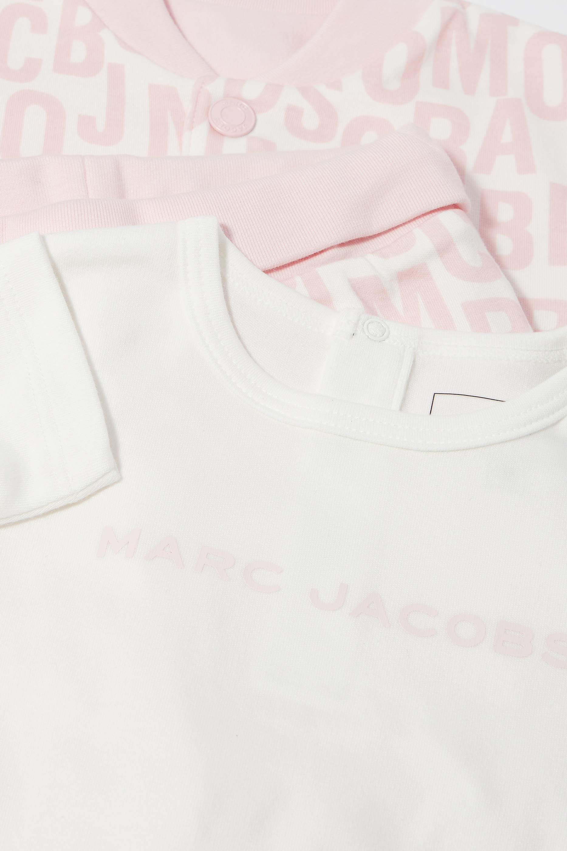 طقم بيجامة وقميص بشعار الماركة للأطفال، 3 قطع