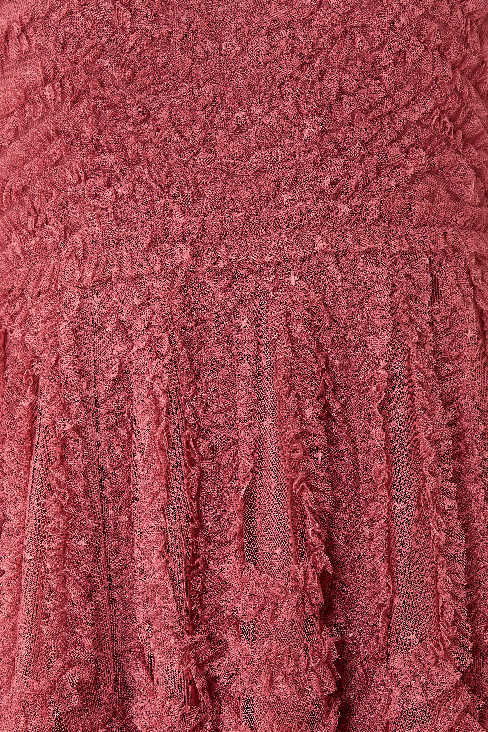 فستان سهرة لا في اون روز بأكمام قصيرة وياقة مستديرة