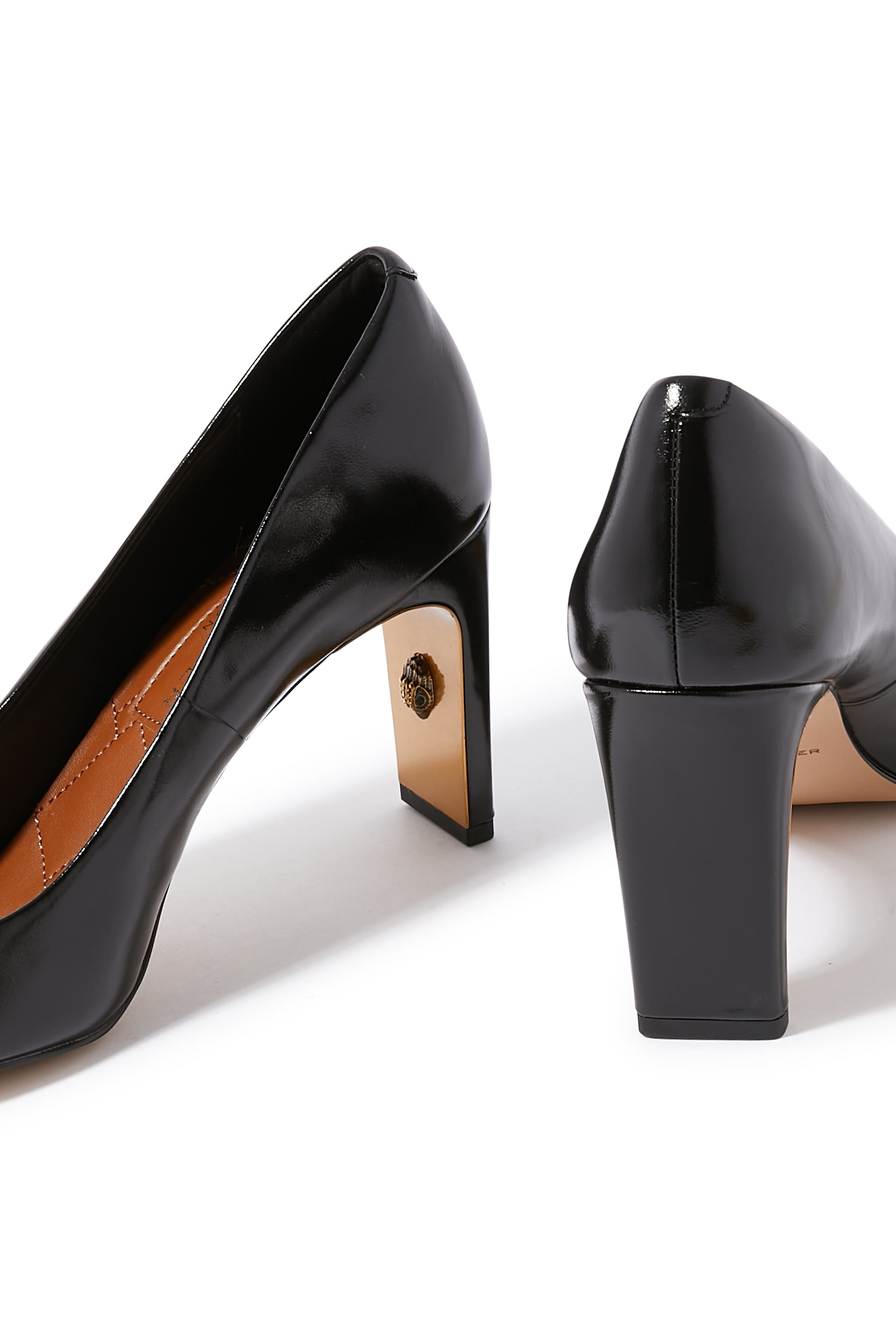 حذاء كلاسيكي فيكتوريا كورت 85