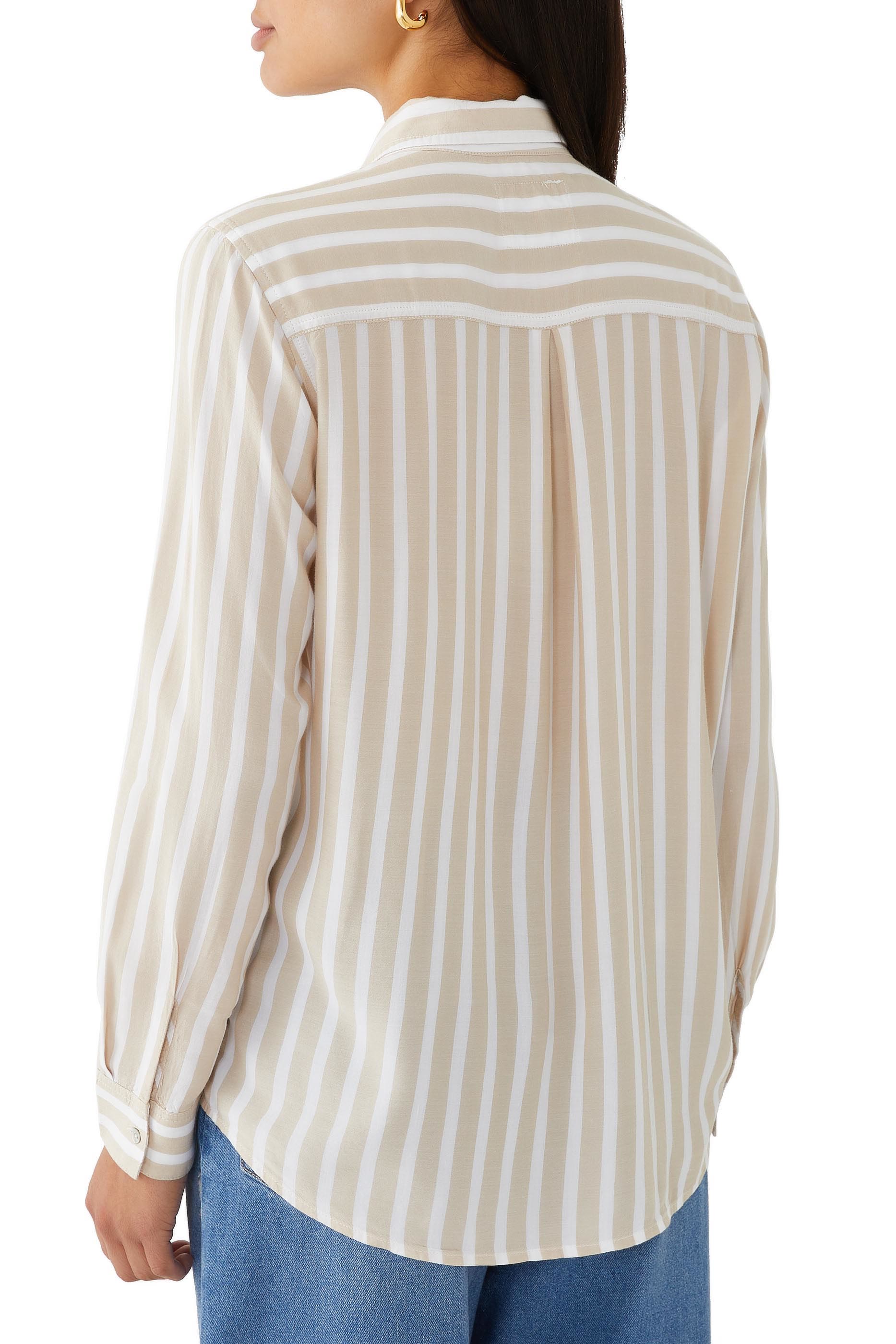 قميص مخطط بأكمام طويلة