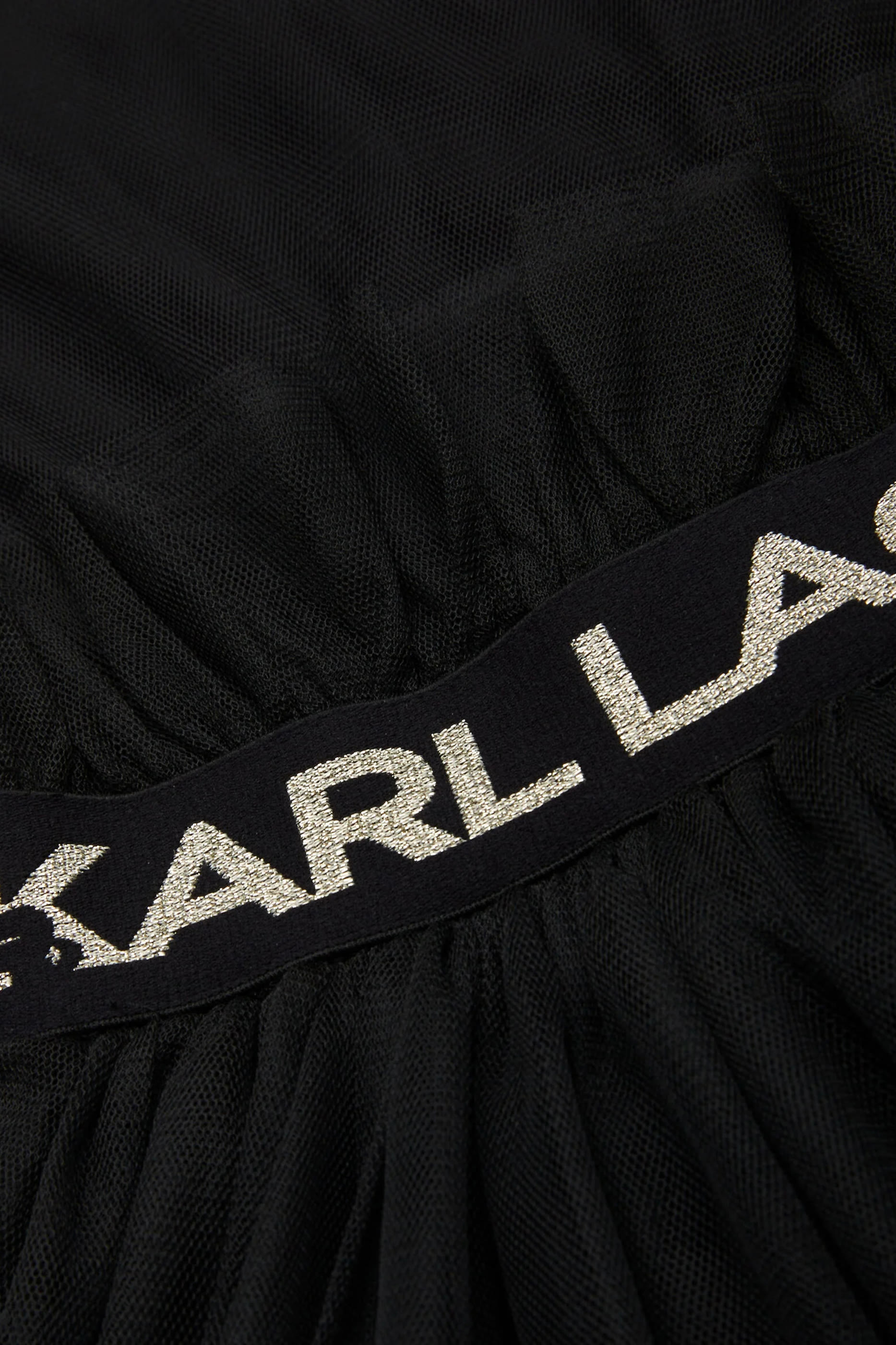 فستان بشعار الماركة تول للأطفال