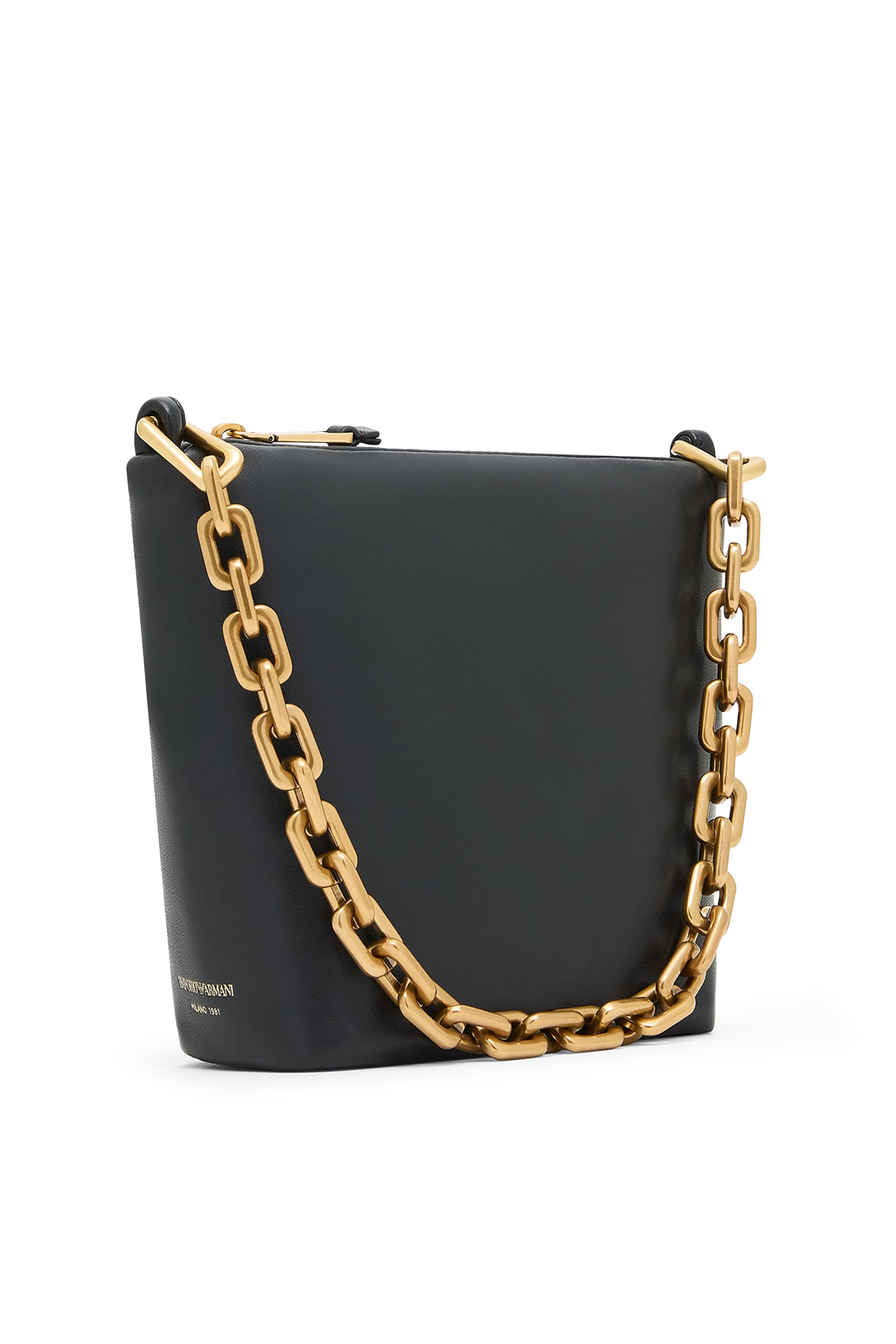 حقيبة هوبو صغيرة بسلسلة