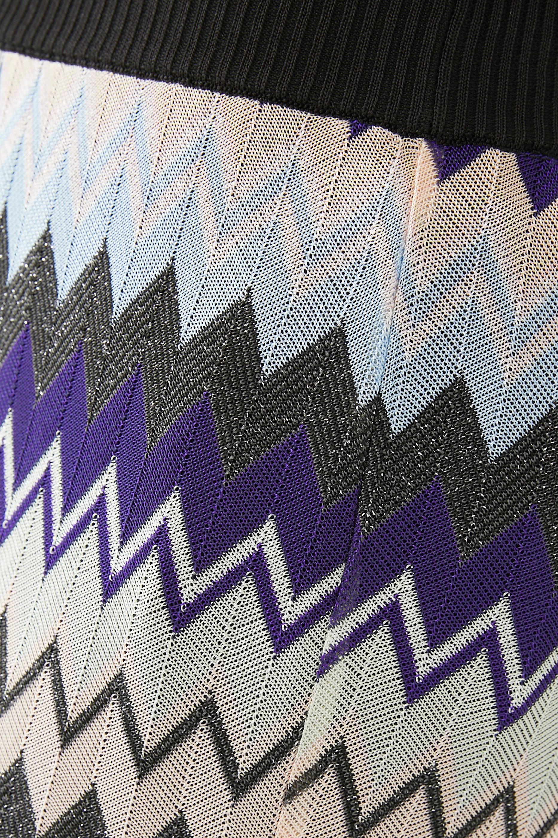 بنطال بحافة واسعة ونقشة خطوط متعرجة راشيل