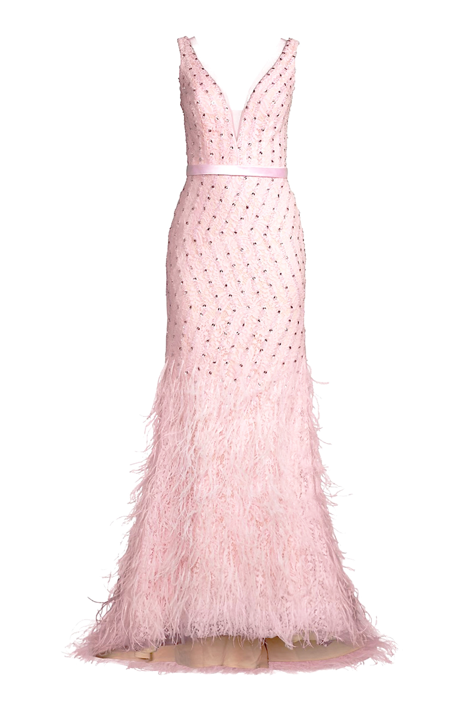 فستان سهرة بلا أكمام بالريش