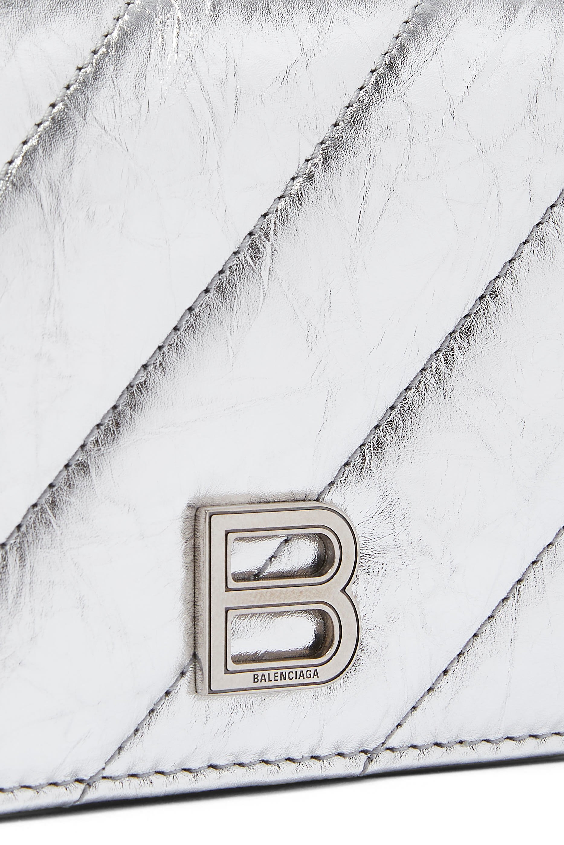 حافظة بطاقات كراش بغطاء قلاب