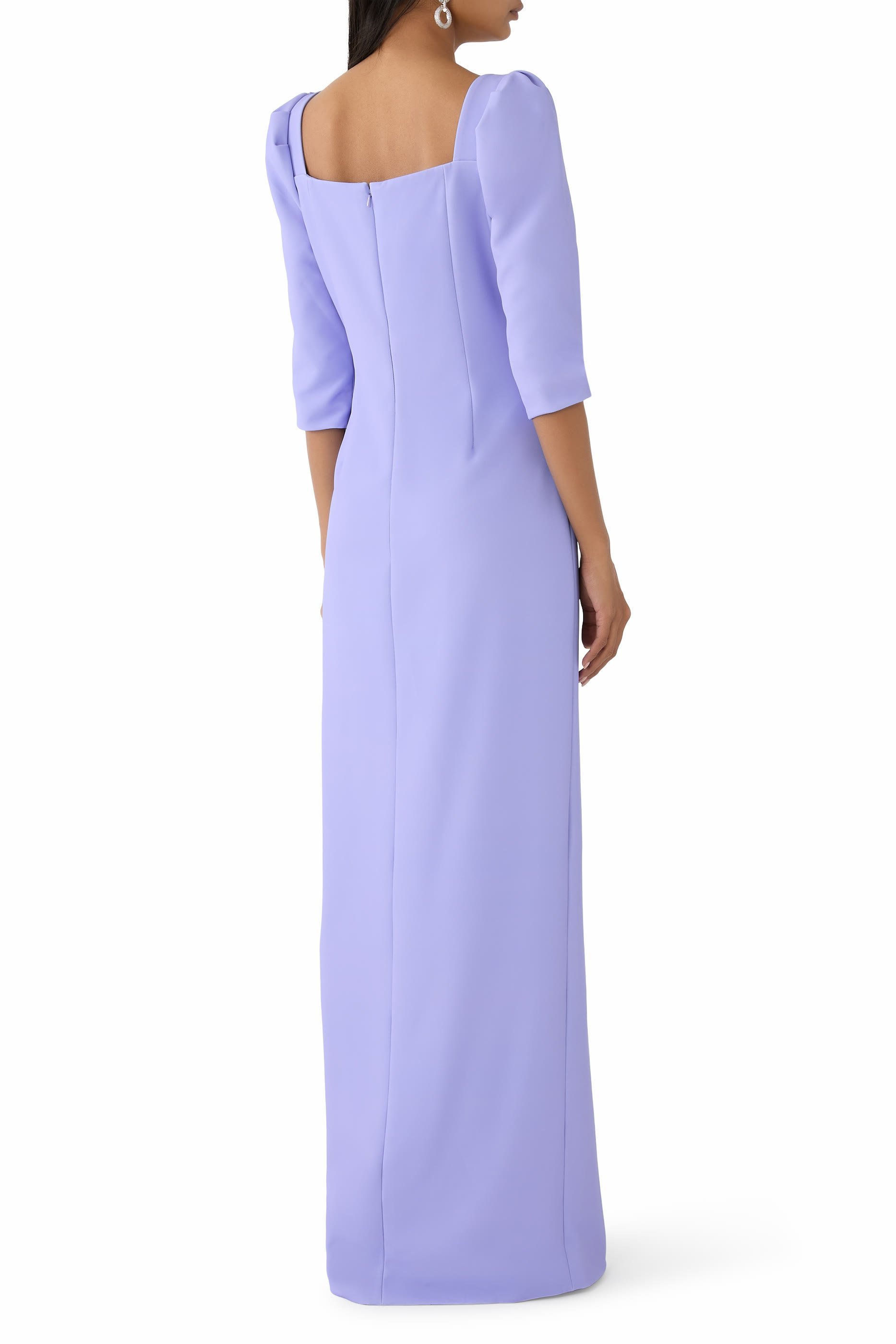 فستان سهرة بقصة مستقيمة ونقشة زهور كريب