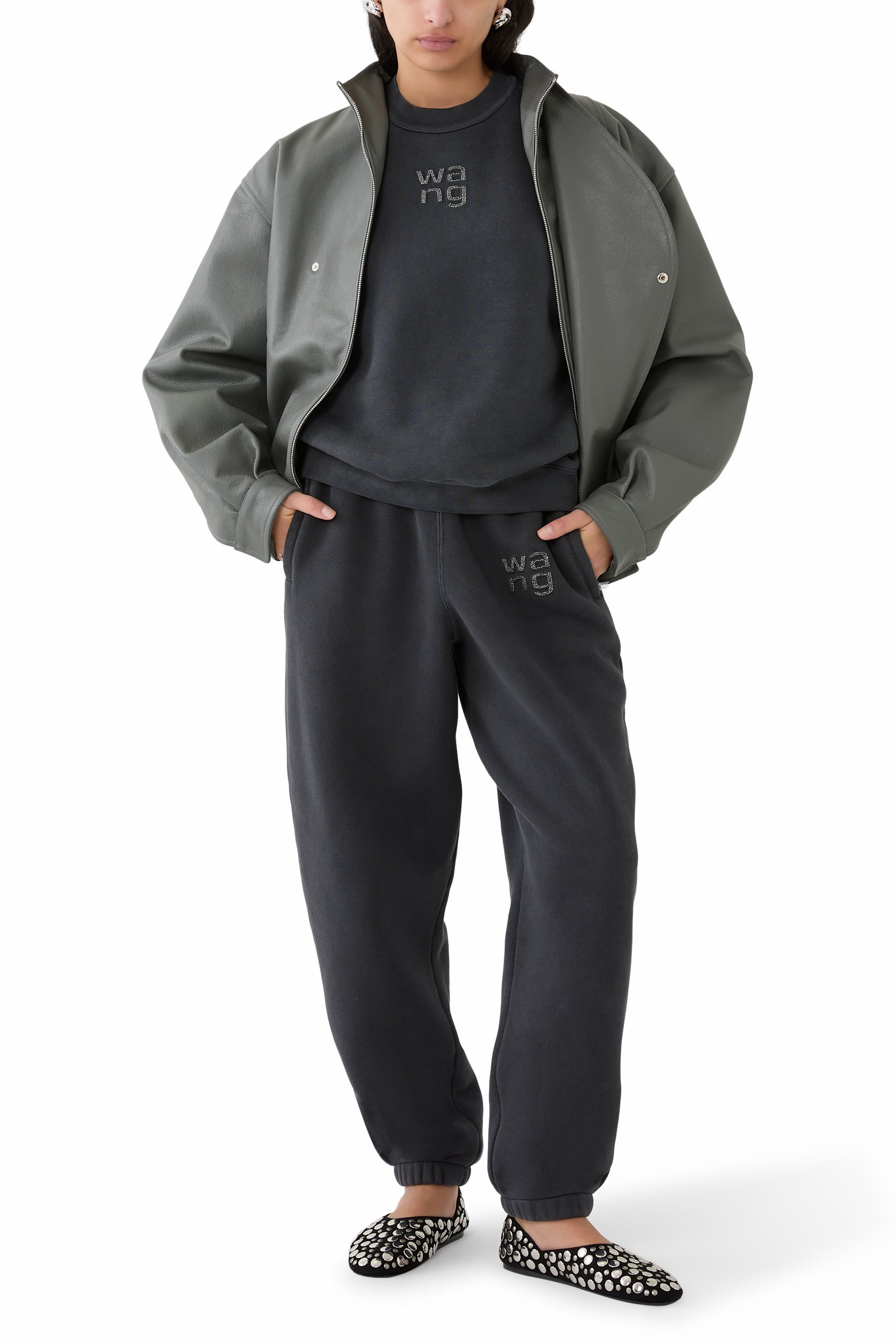 بنطال رياضي بشعار الماركة المرصع بأحجار مثبتة حراريا