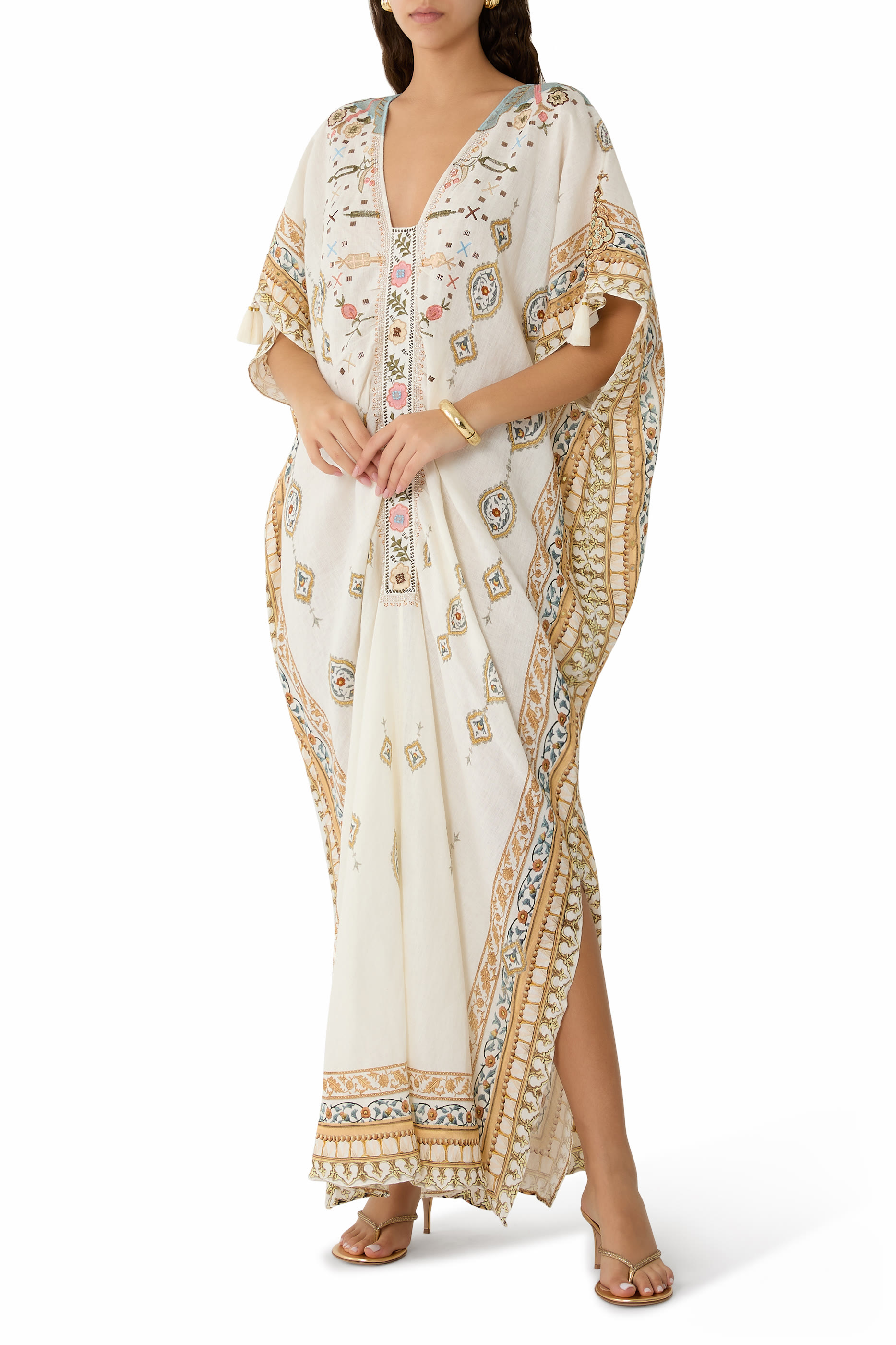 قفطان أوتومان ديناستي بتفاصيل في الأمام