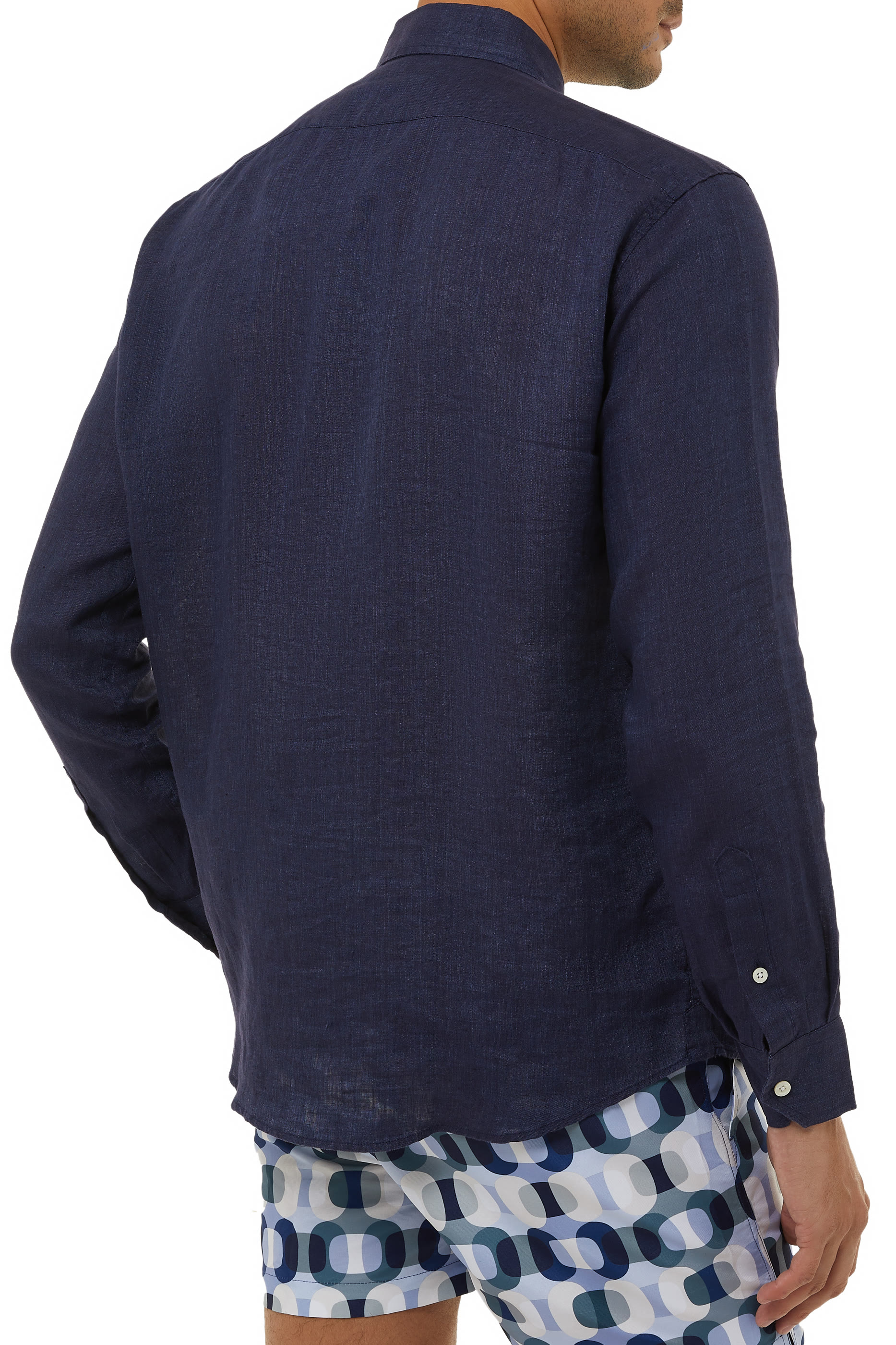 قميص كتان بأكمام طويلة