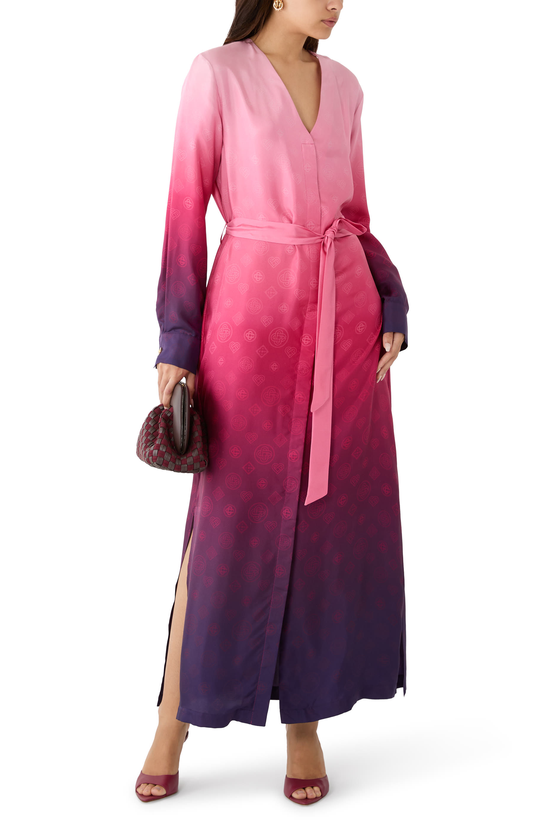 فستان بنمط قميص بلا ياقة