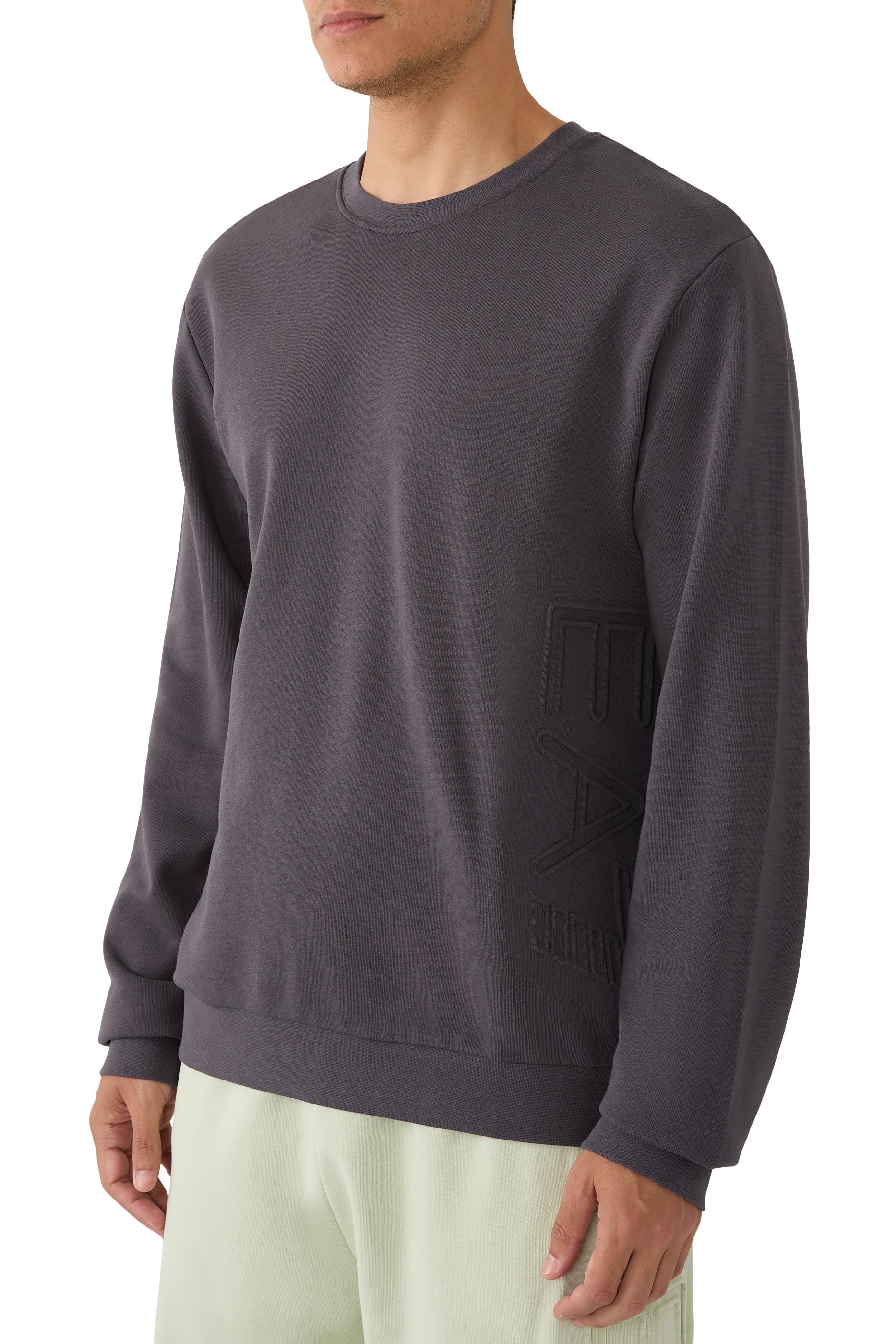 سويت شيرت بشعار الماركة