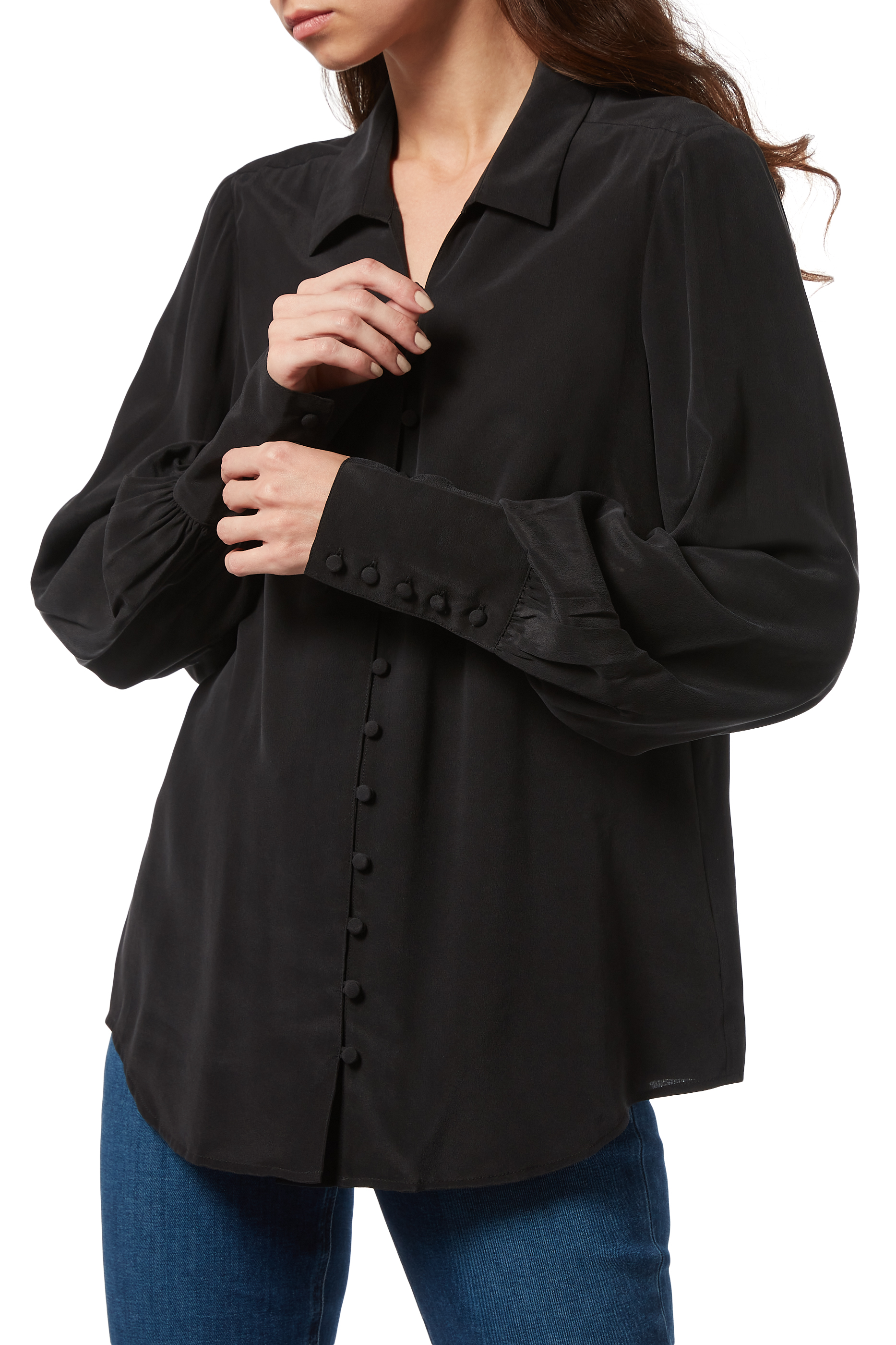 بلوزة ناعومي حرير