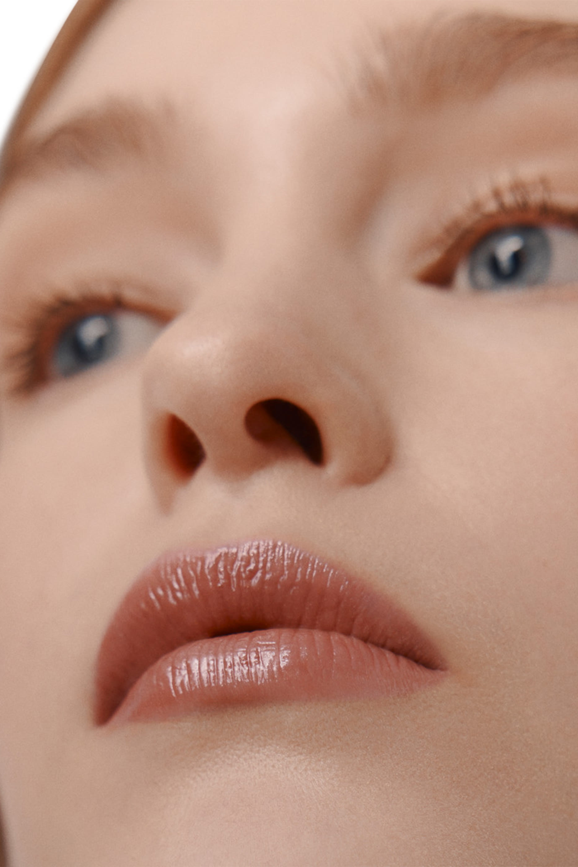 أحمر شفاه حريري لامع Rouge Herm&egrave;s