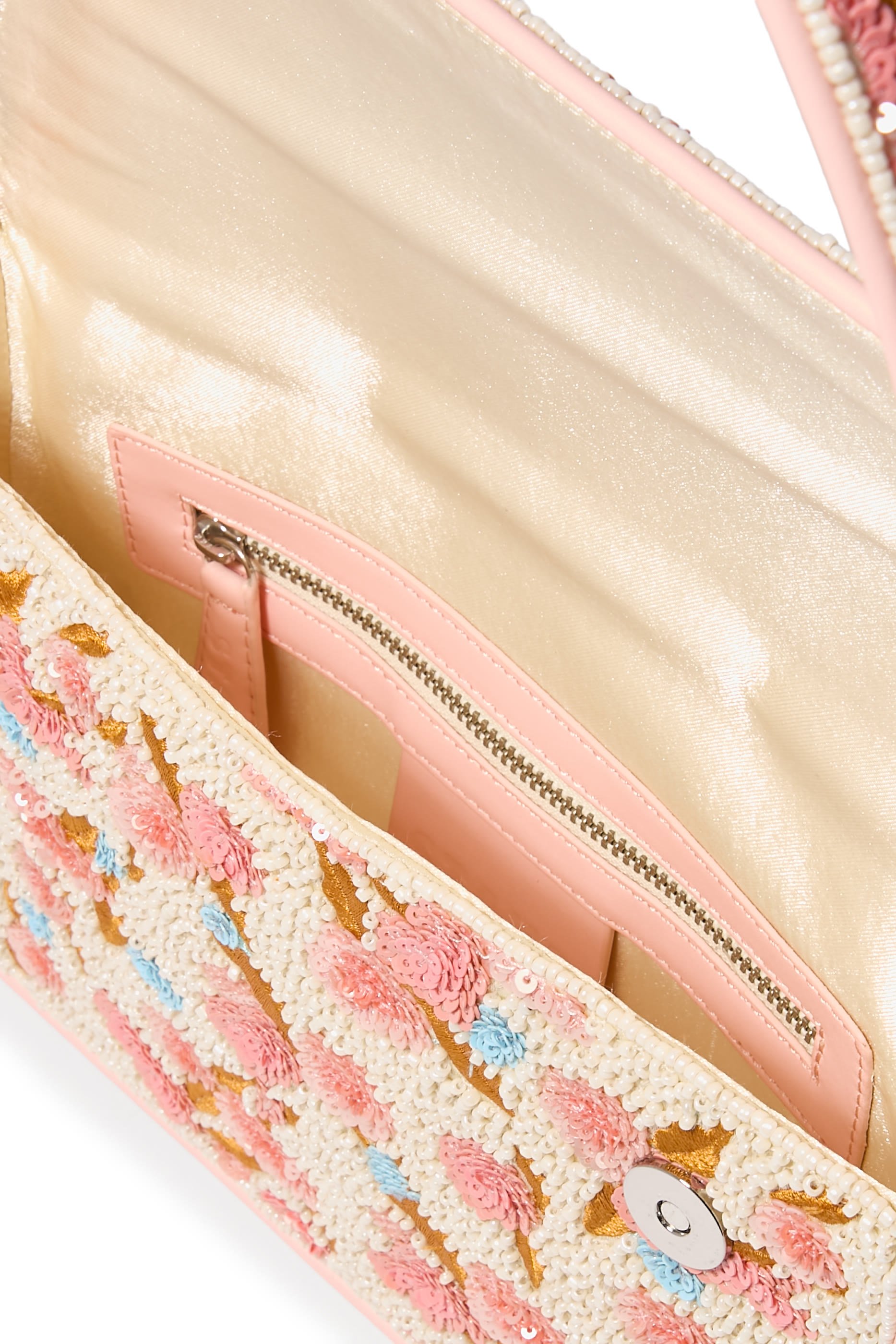 حقيبة تومي بخرز