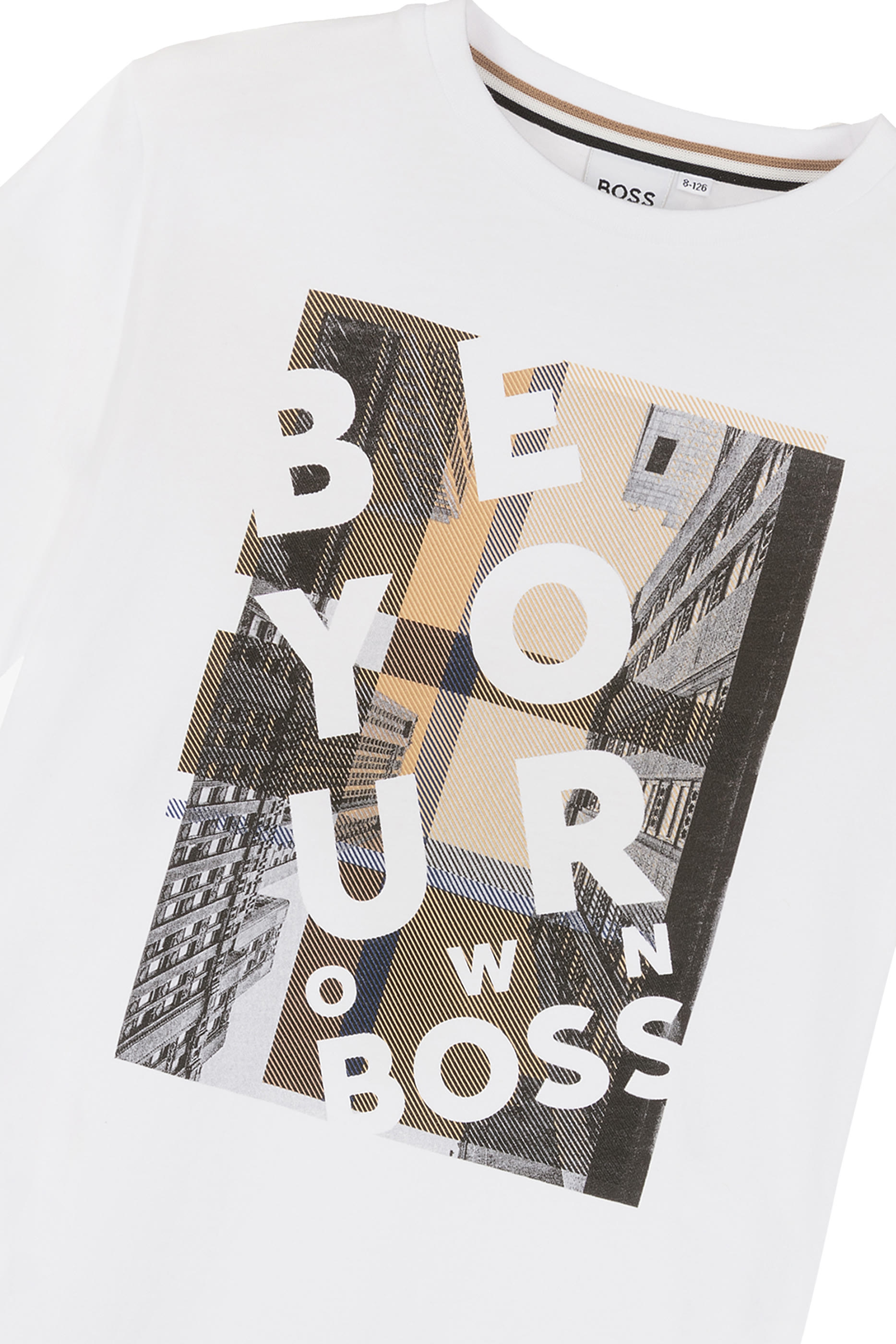 تيشيرت بشعار الماركة للأطفال