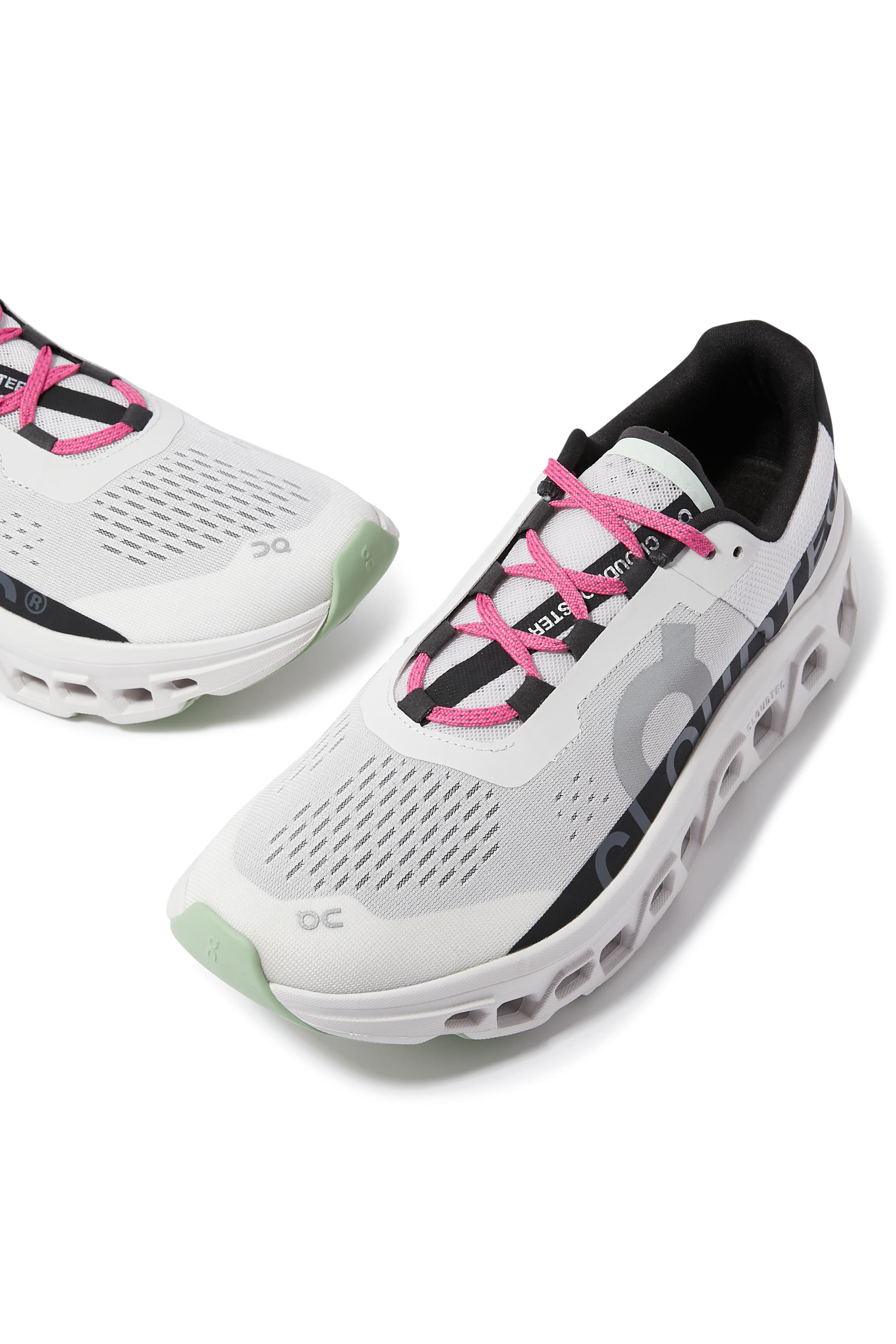 سنيكرز كلاودمونستر للرجال