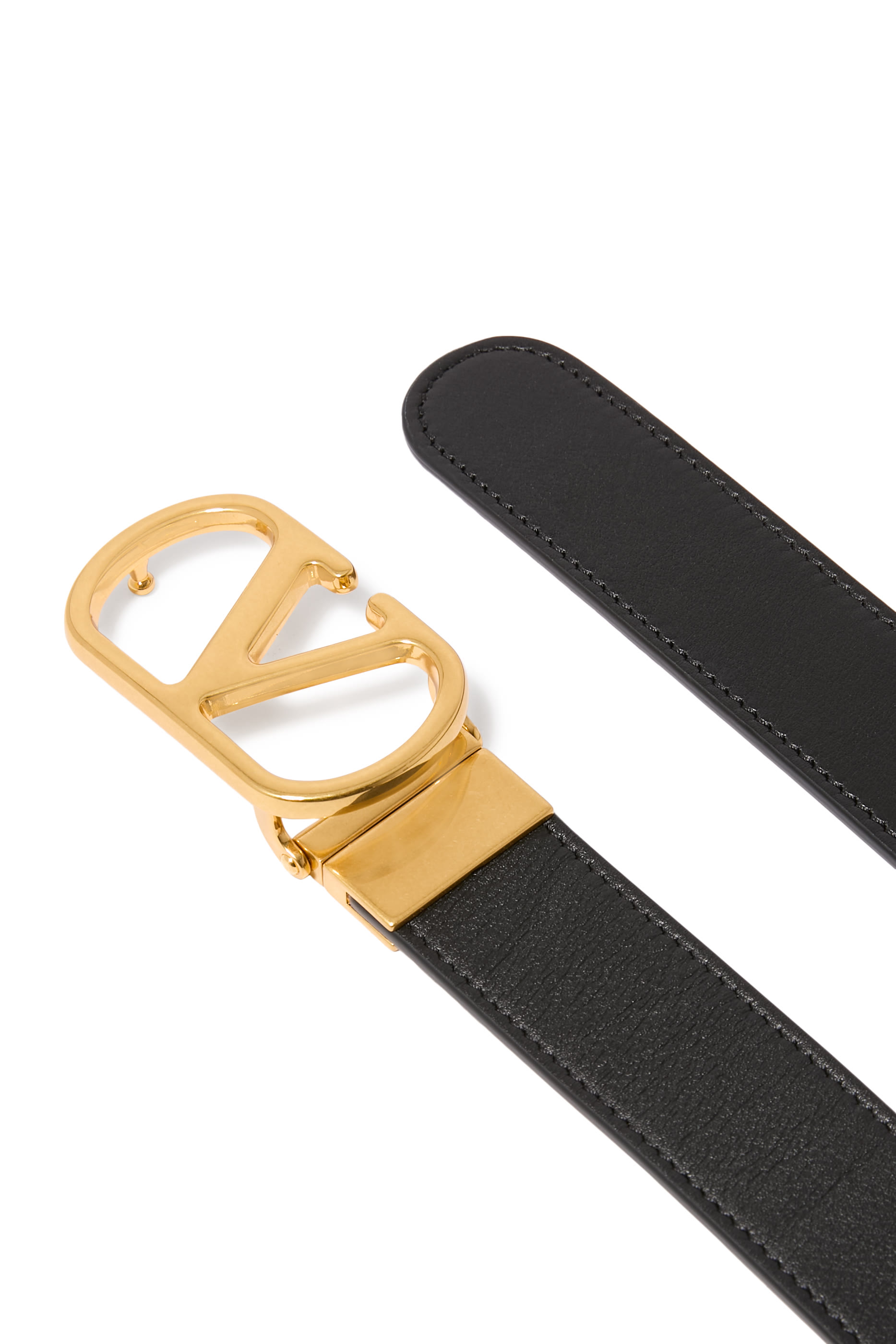 حزام بشعار الماركة