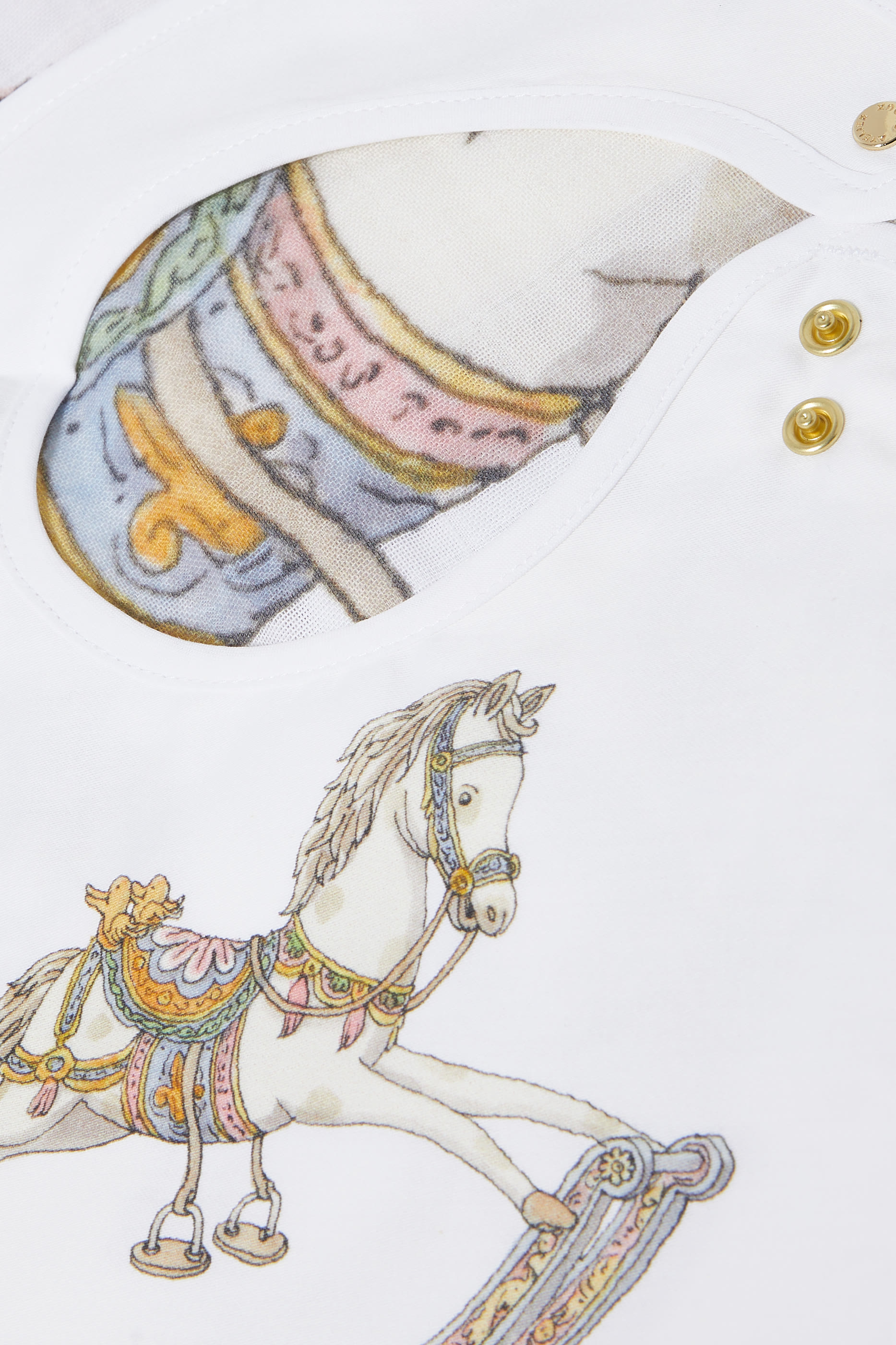 طقم وشاح بنقشة حصان هزاز كاريه ومريلة ساتان للأطفال