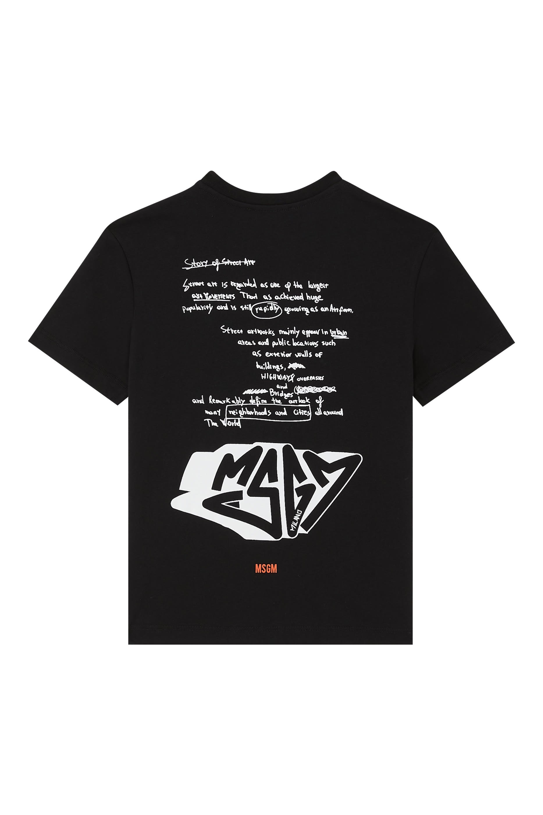 تيشيرت بشعار الماركة للأطفال