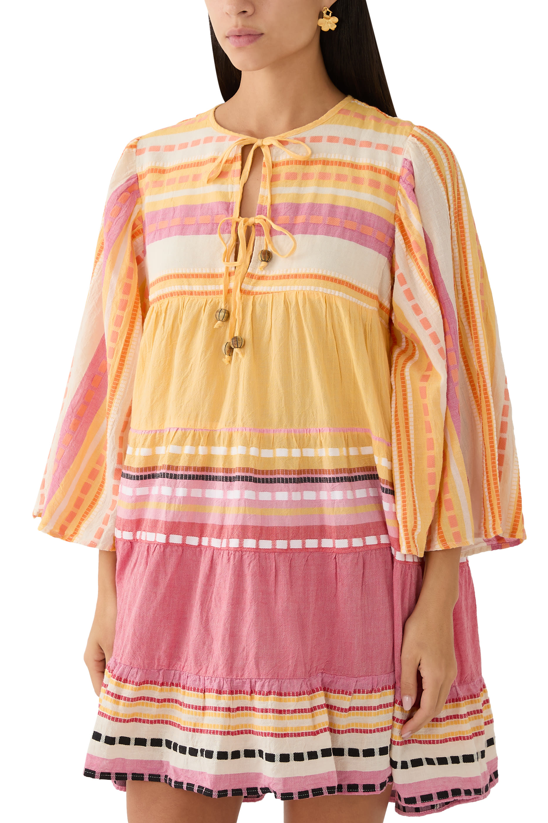 فستان زاكار مخطط قصير بأكمام طويلة