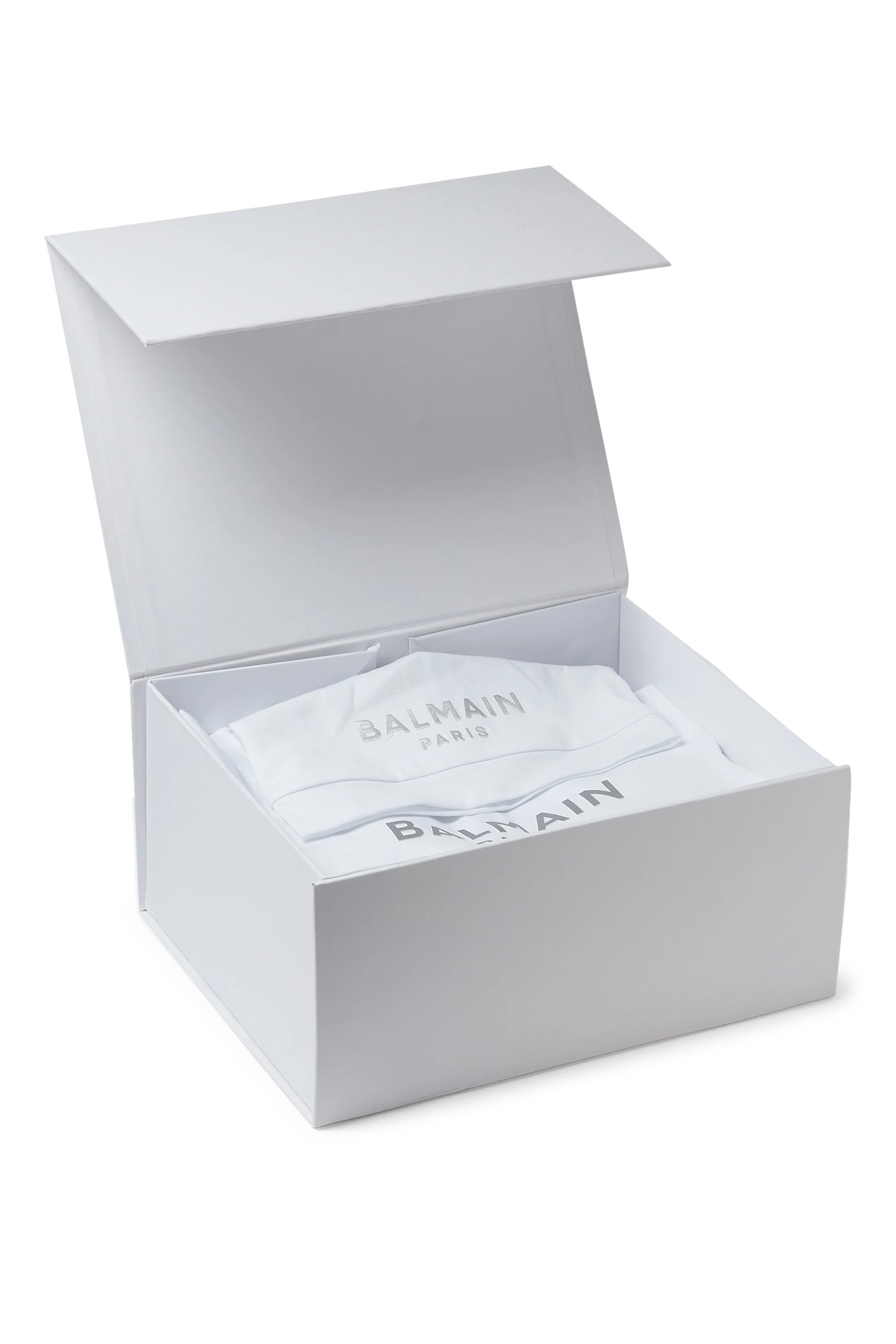 طقم بودي سوت وقبعة بشعار الماركة للأطفال