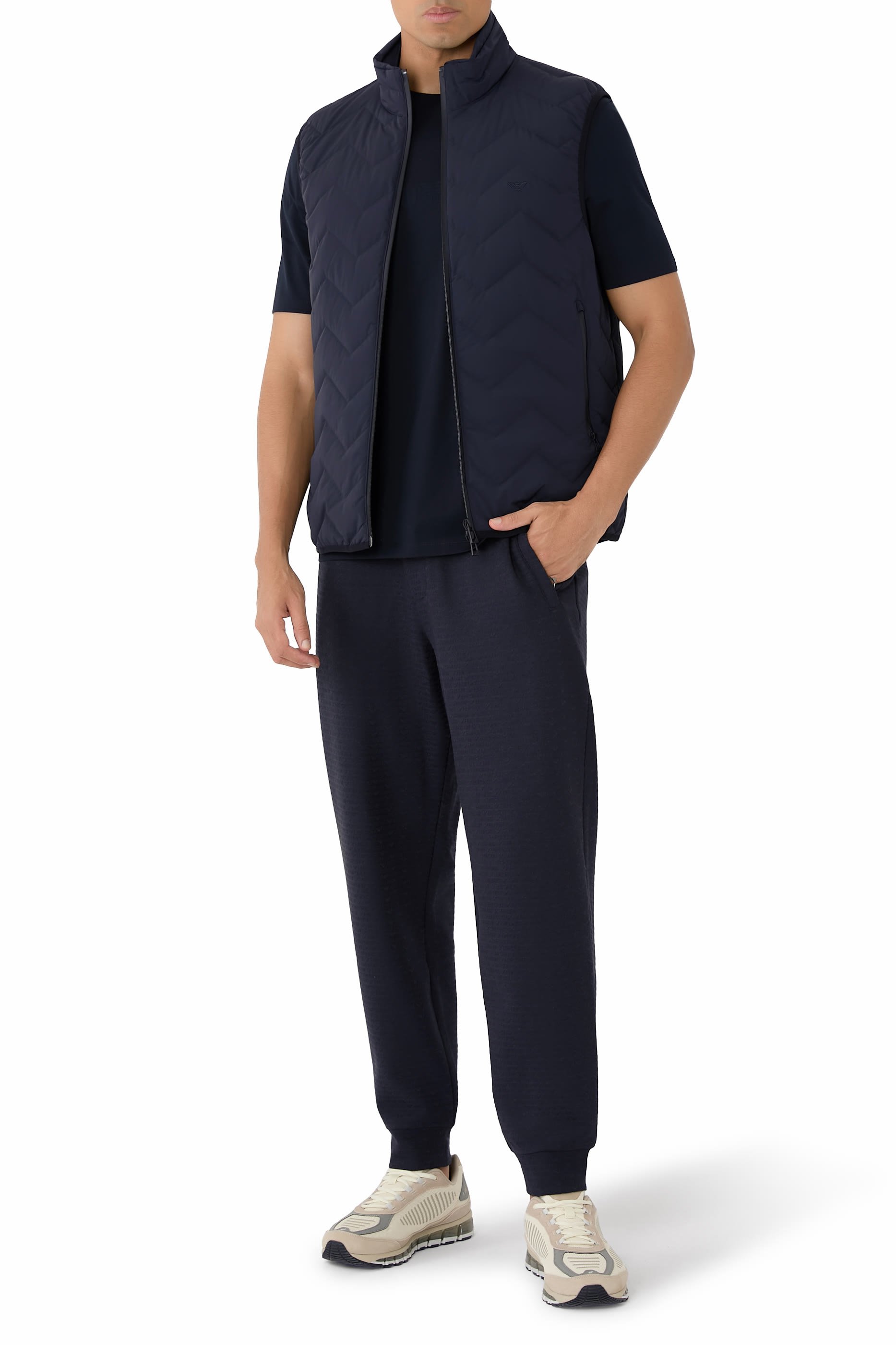 تيشيرت بشعار الماركة بلون مماثل جيرسيه