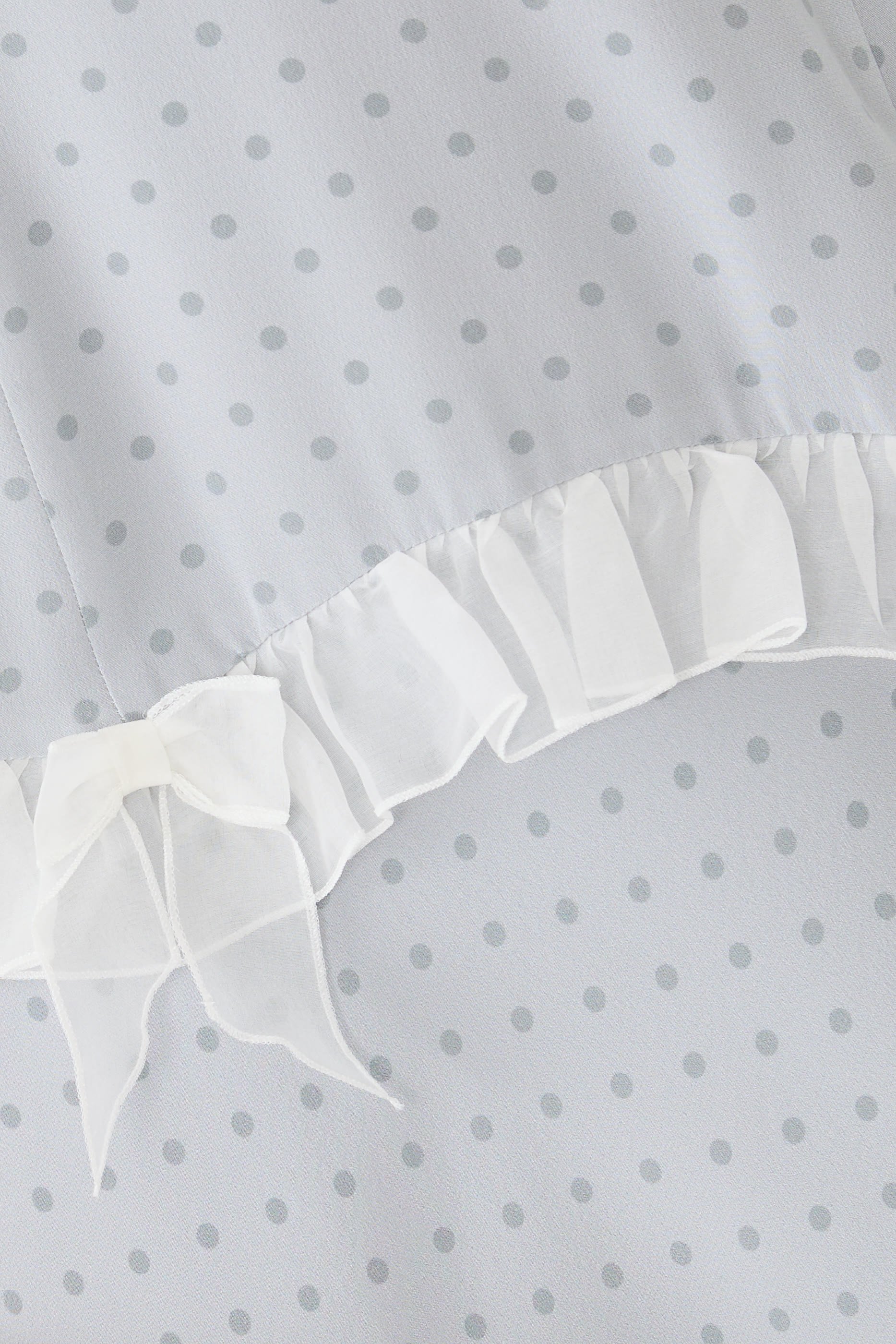 فستان بنقشة نقاط بولكا متوسط الطول مزين بكشكش