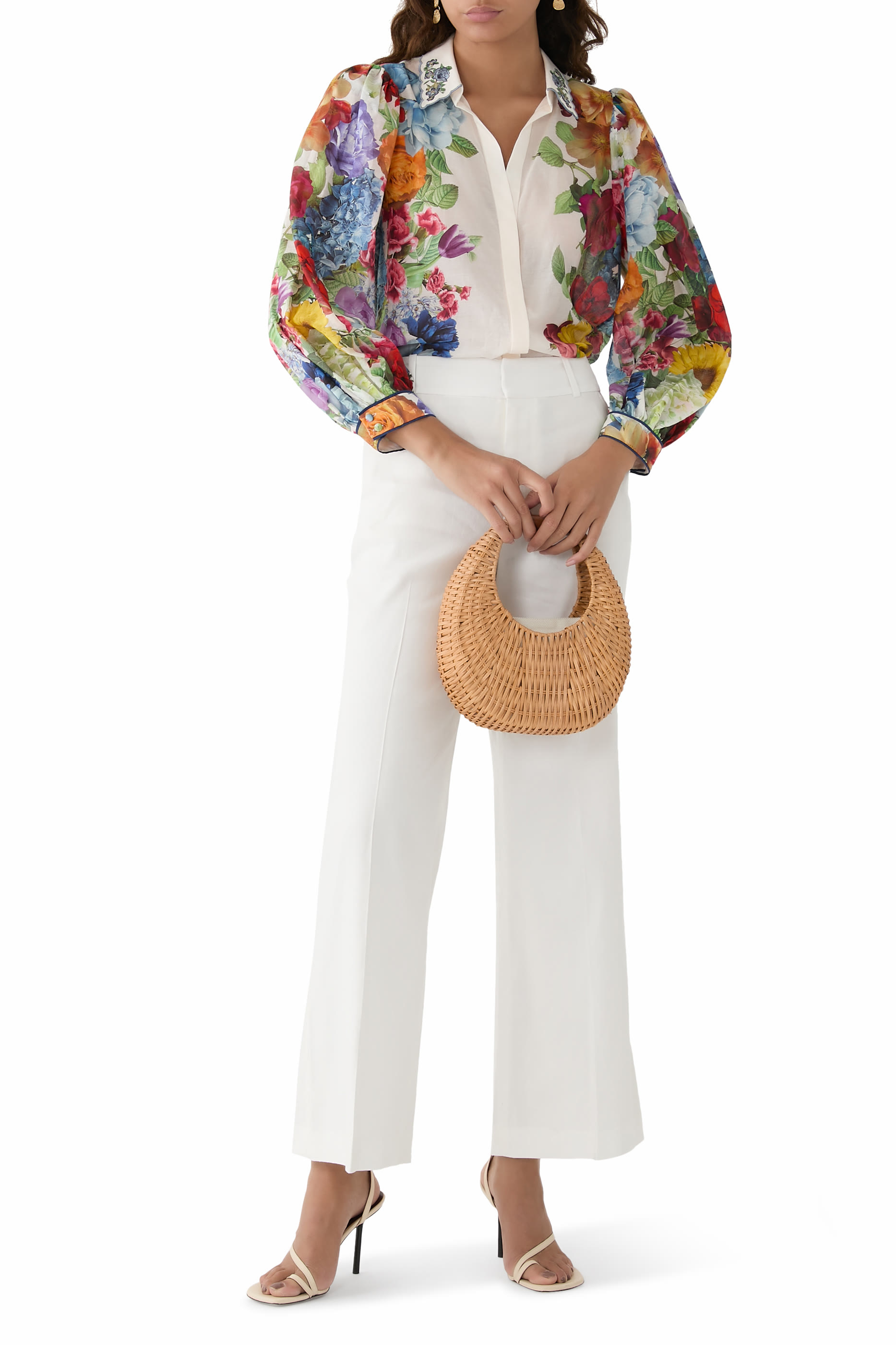 بلوزة روان بأزرار