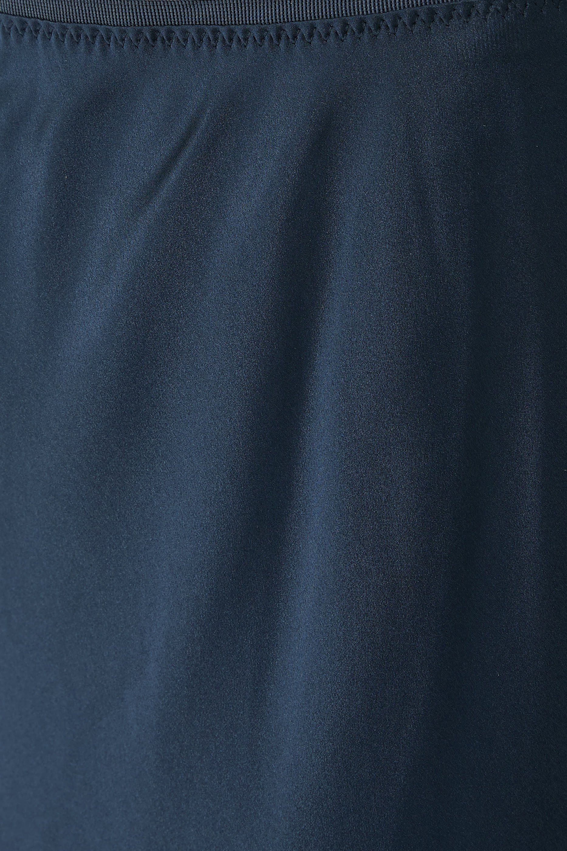 تنورة ايزاك طويلة حرير وساتان