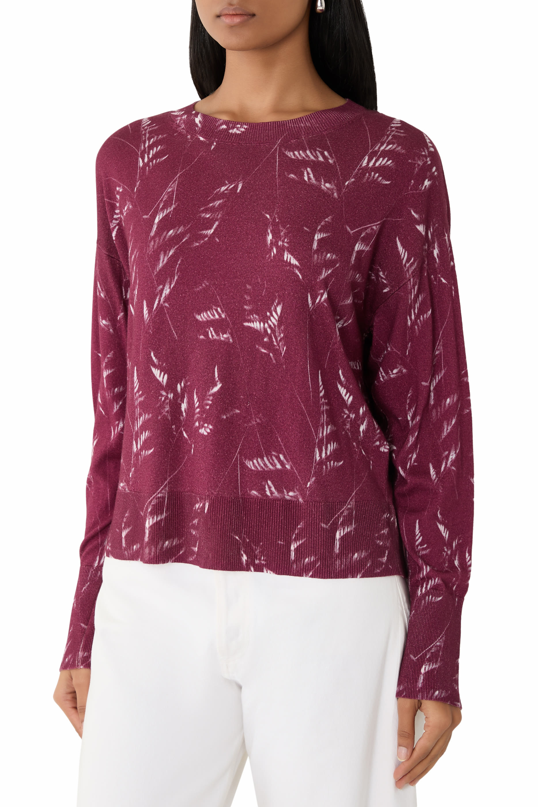 كنزة بأكمام طويلة