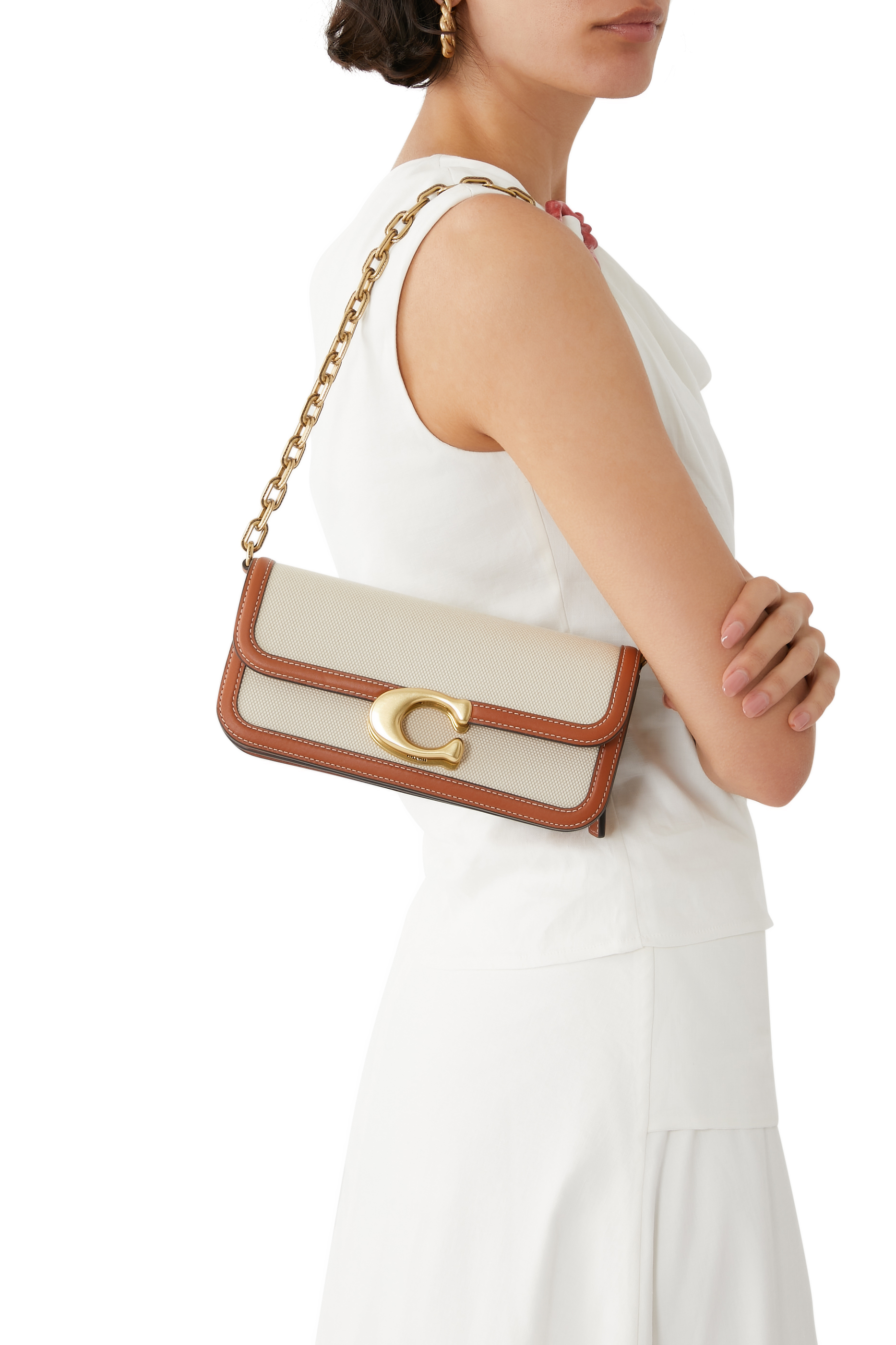 حقيبة ايدول 23