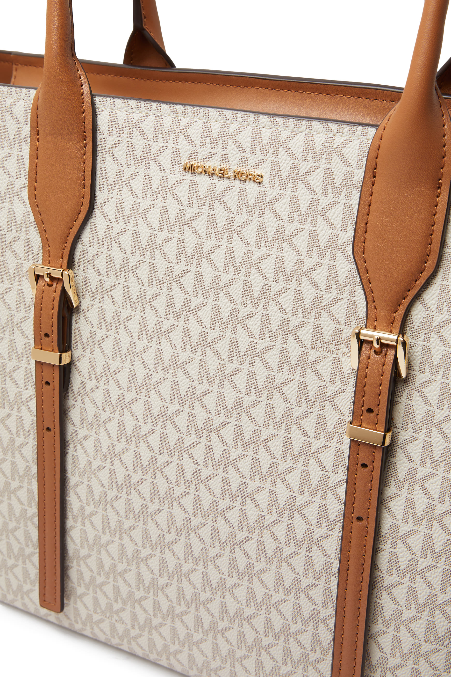 حقيبة يد موري كبيرة بشعار الماركة