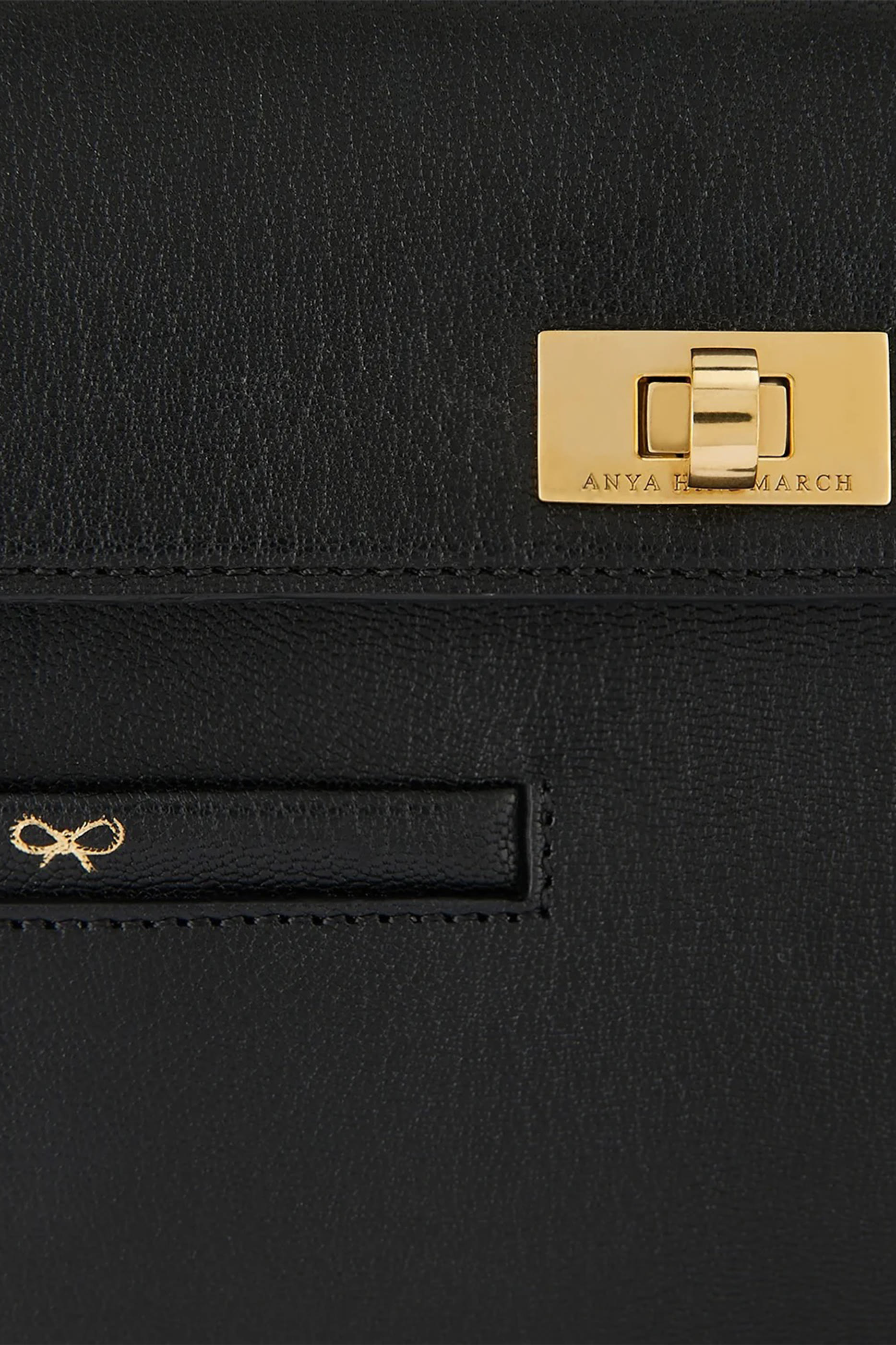 حقيبة مورتيمر بيد علوية