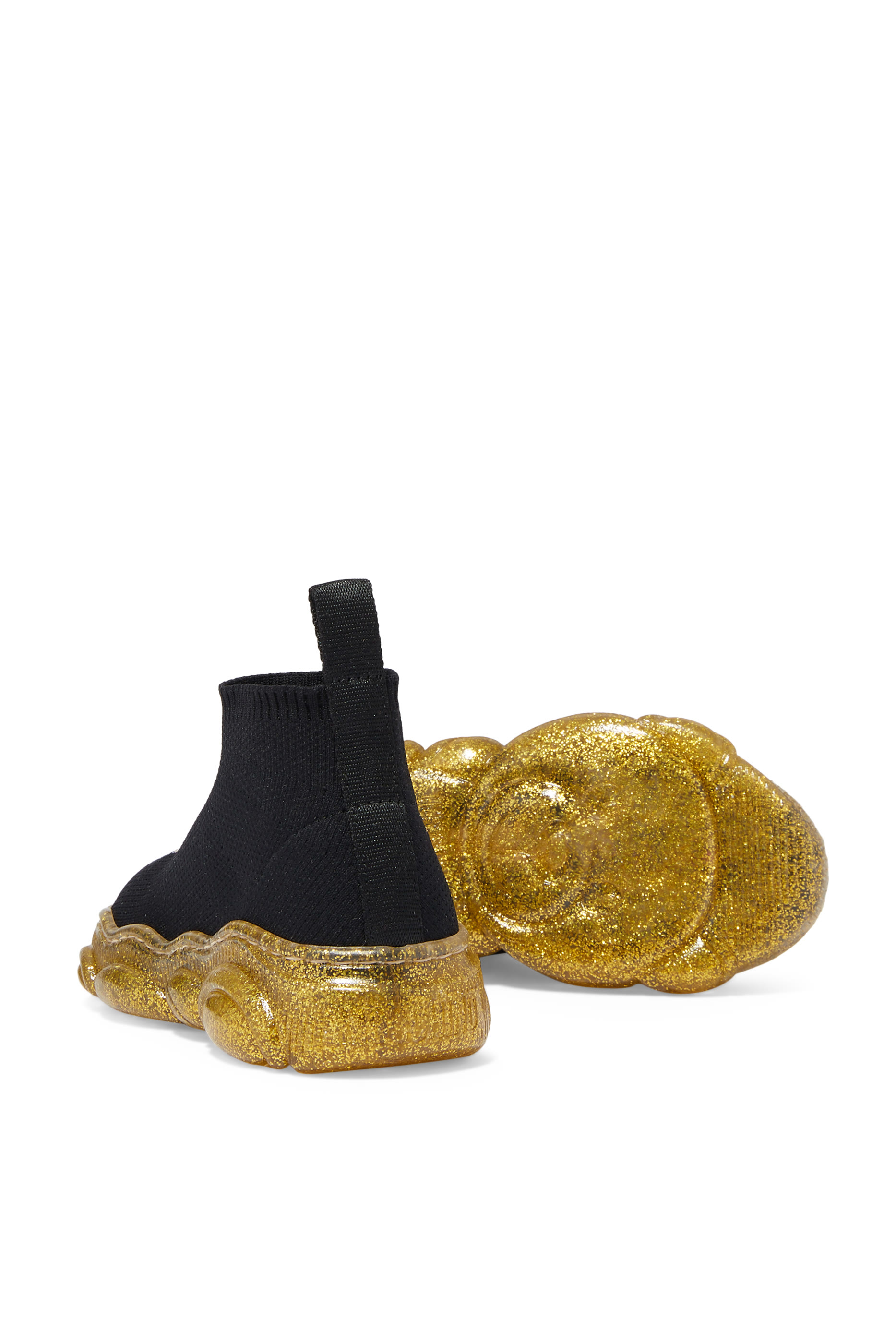 سنيكرز بتصميم جورب ورقعة على شكل دب