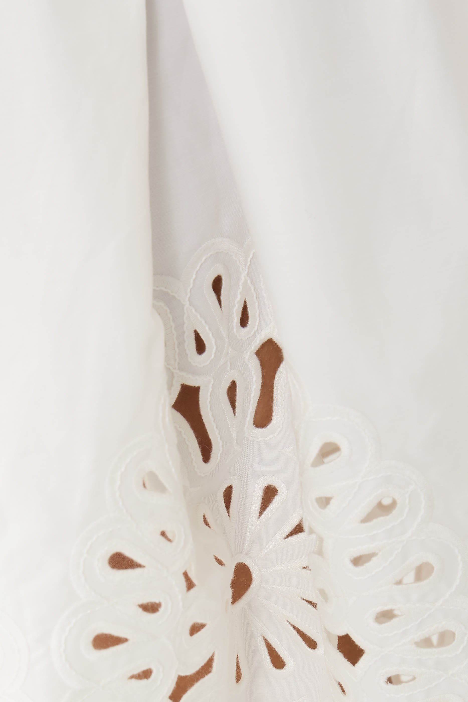 تنورة إيفيليتا منسوجة مطرزة متوسطة الطول