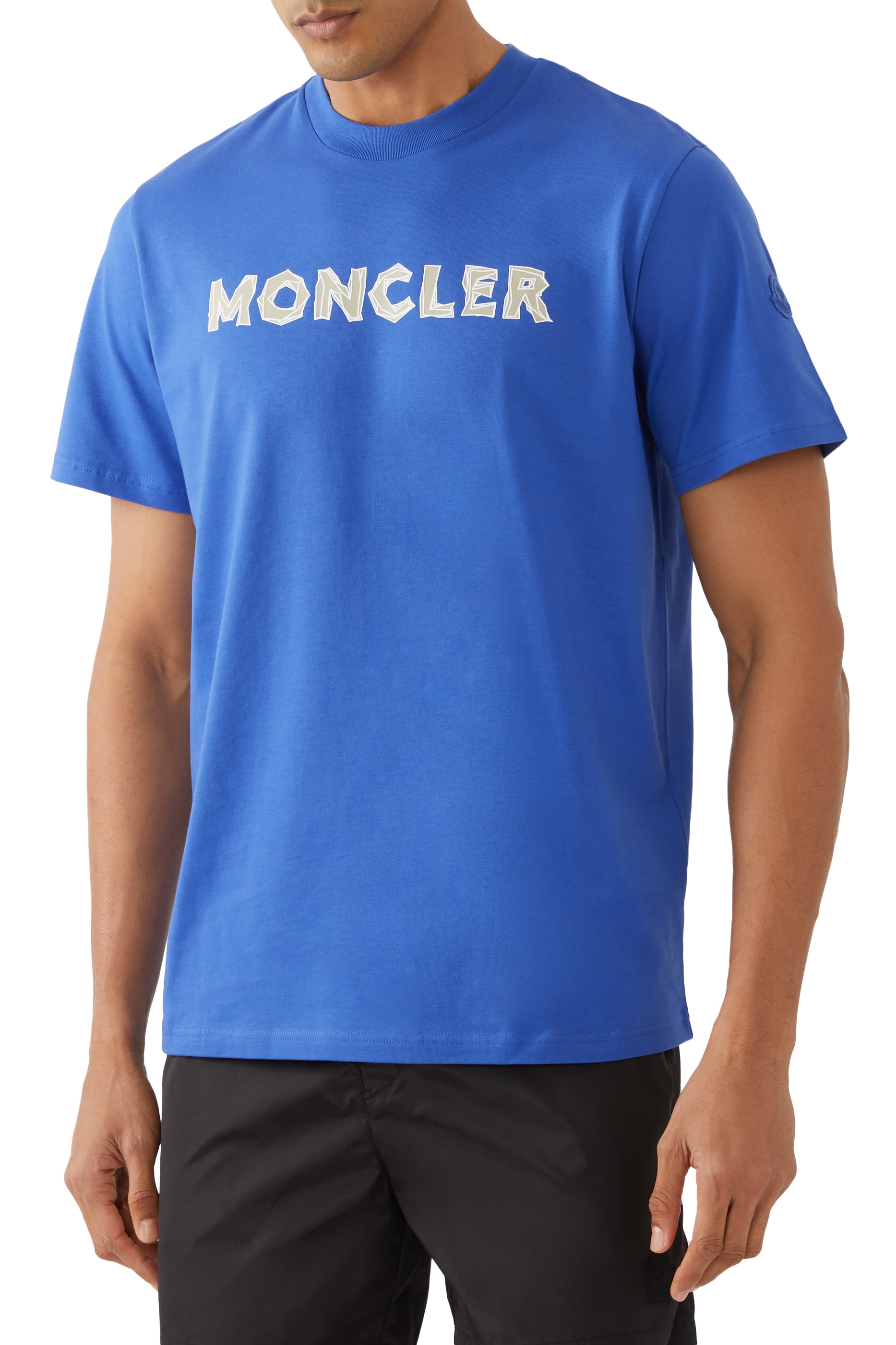 تيشيرت بشعار الماركة