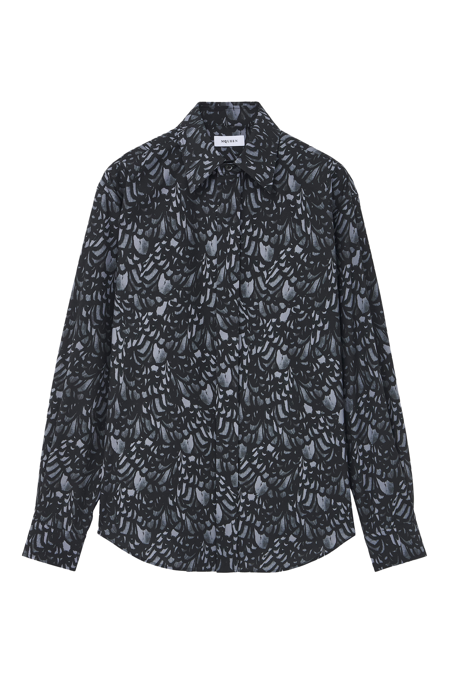 قميص بطبعات وقصة مريحة