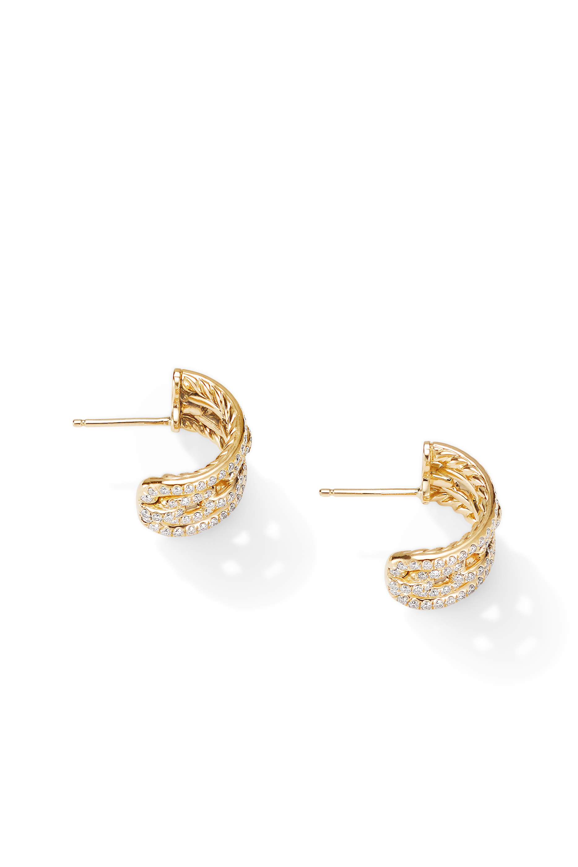 أقراط هاجي ستاكس دائرية بحلقات متصلة مرصعة بأحجار بافيه