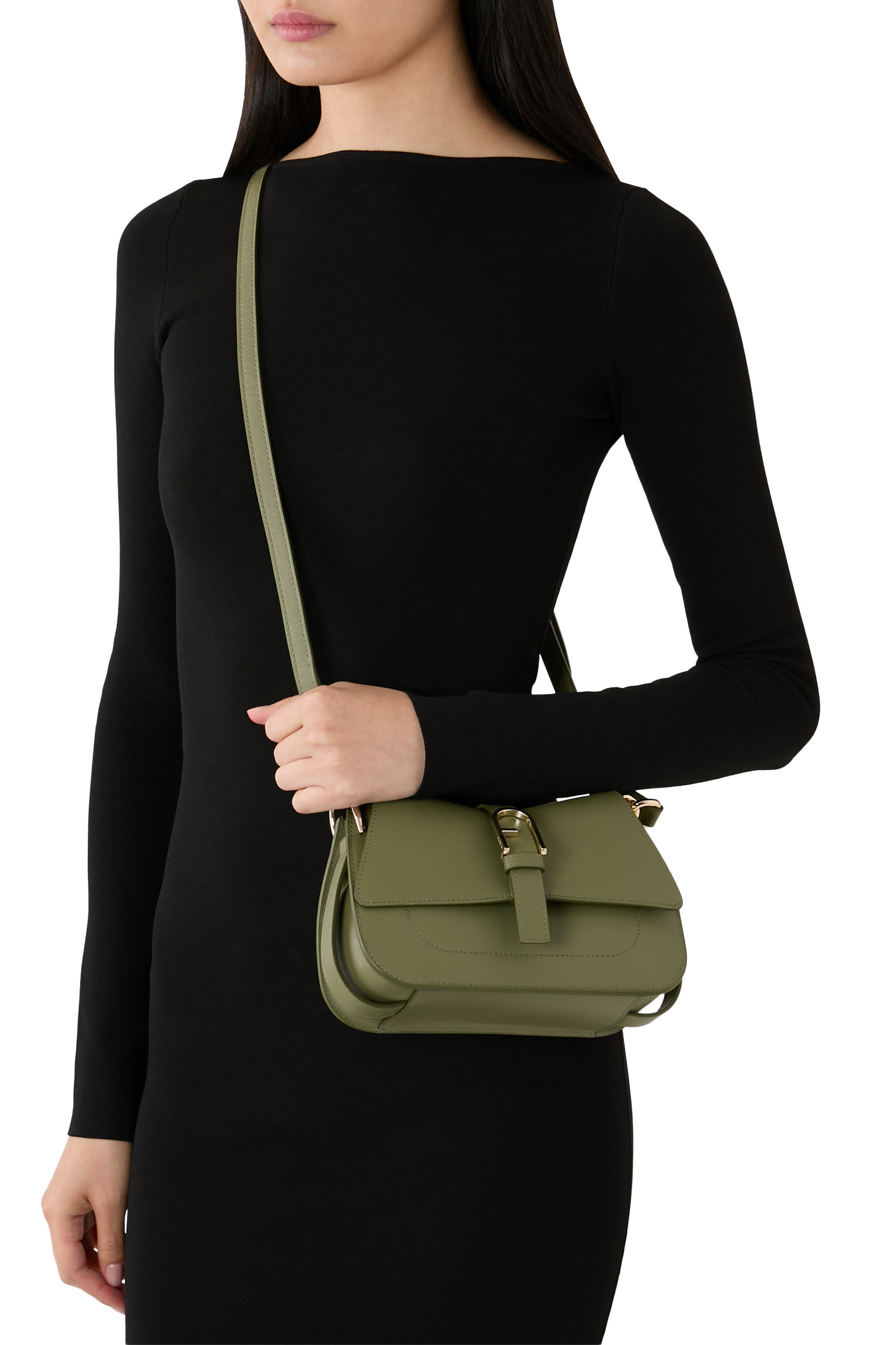 حقيبة فلو صغيرة بيد علوية