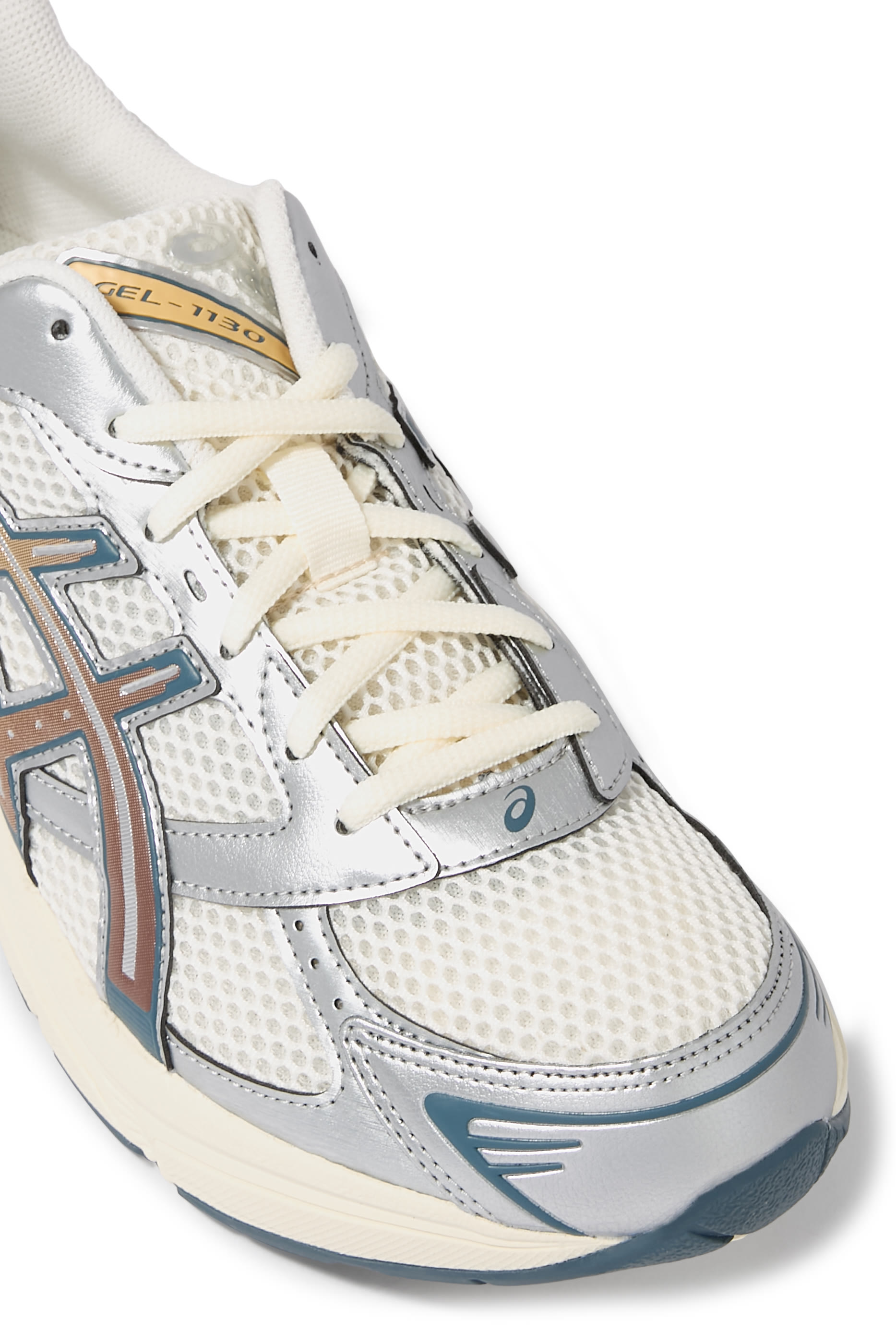 سنيكرز جل - 1130