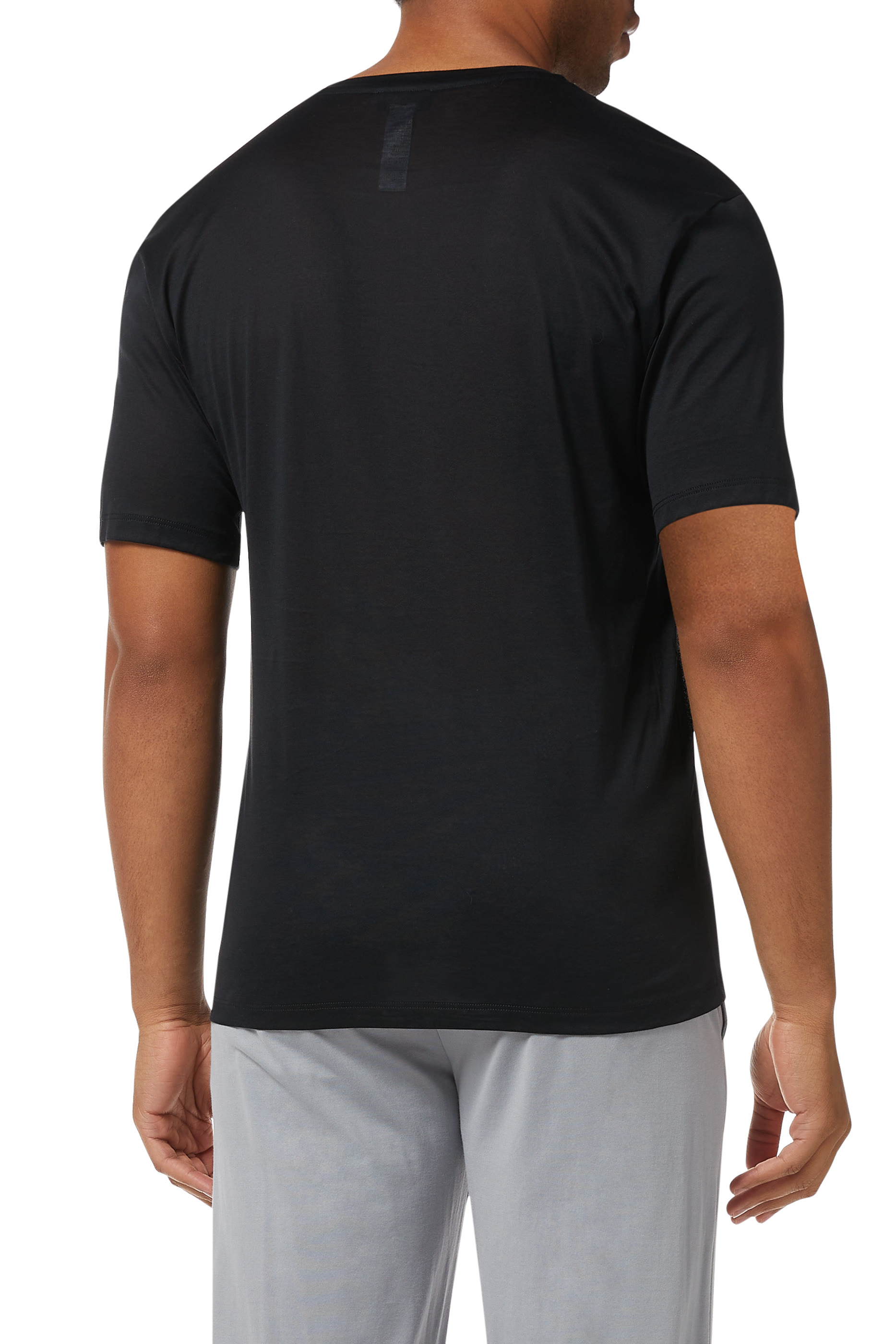 تي شيرت قطن بشعار الماركة