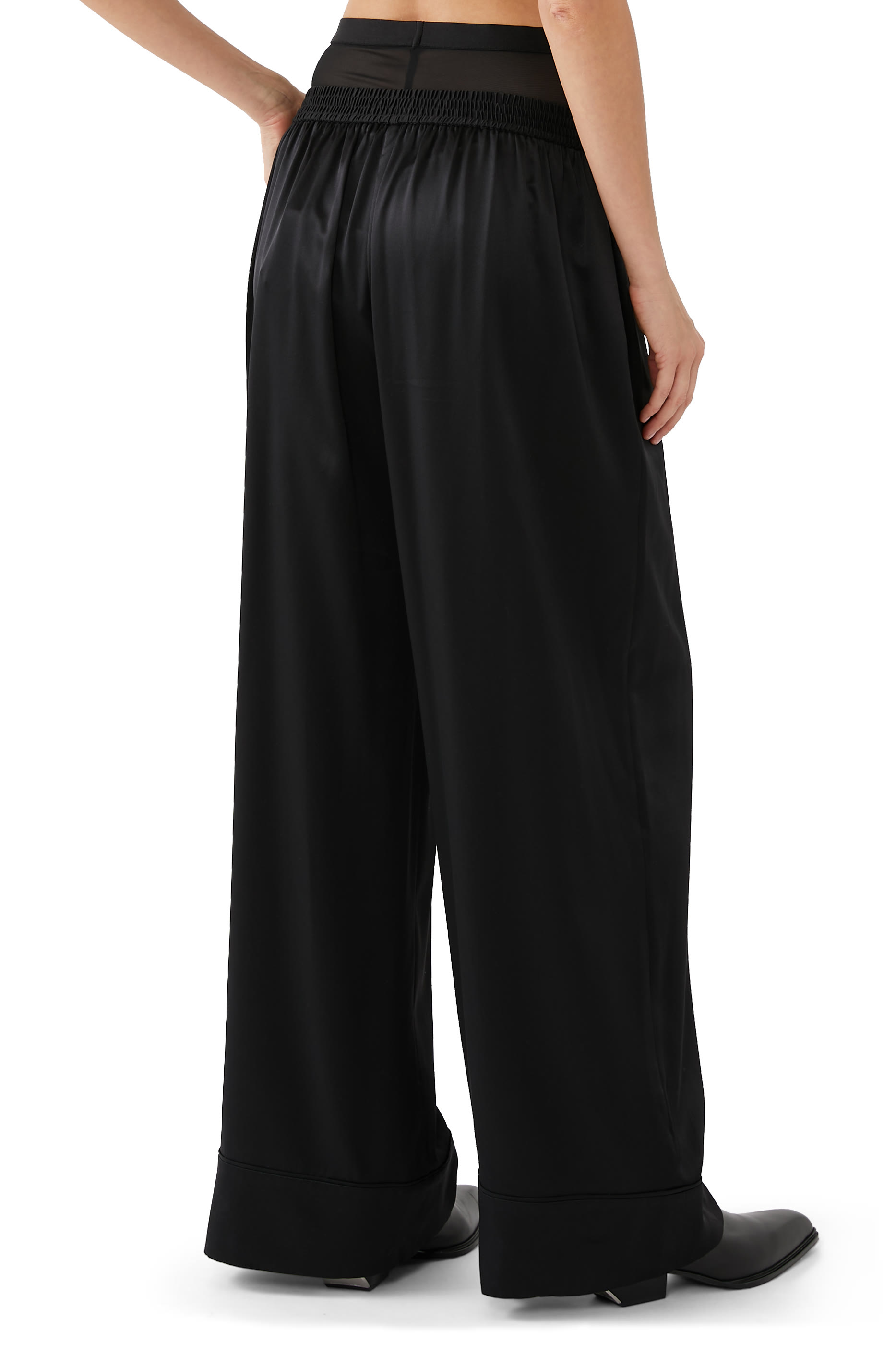 بنطال بطبقة بوكسر