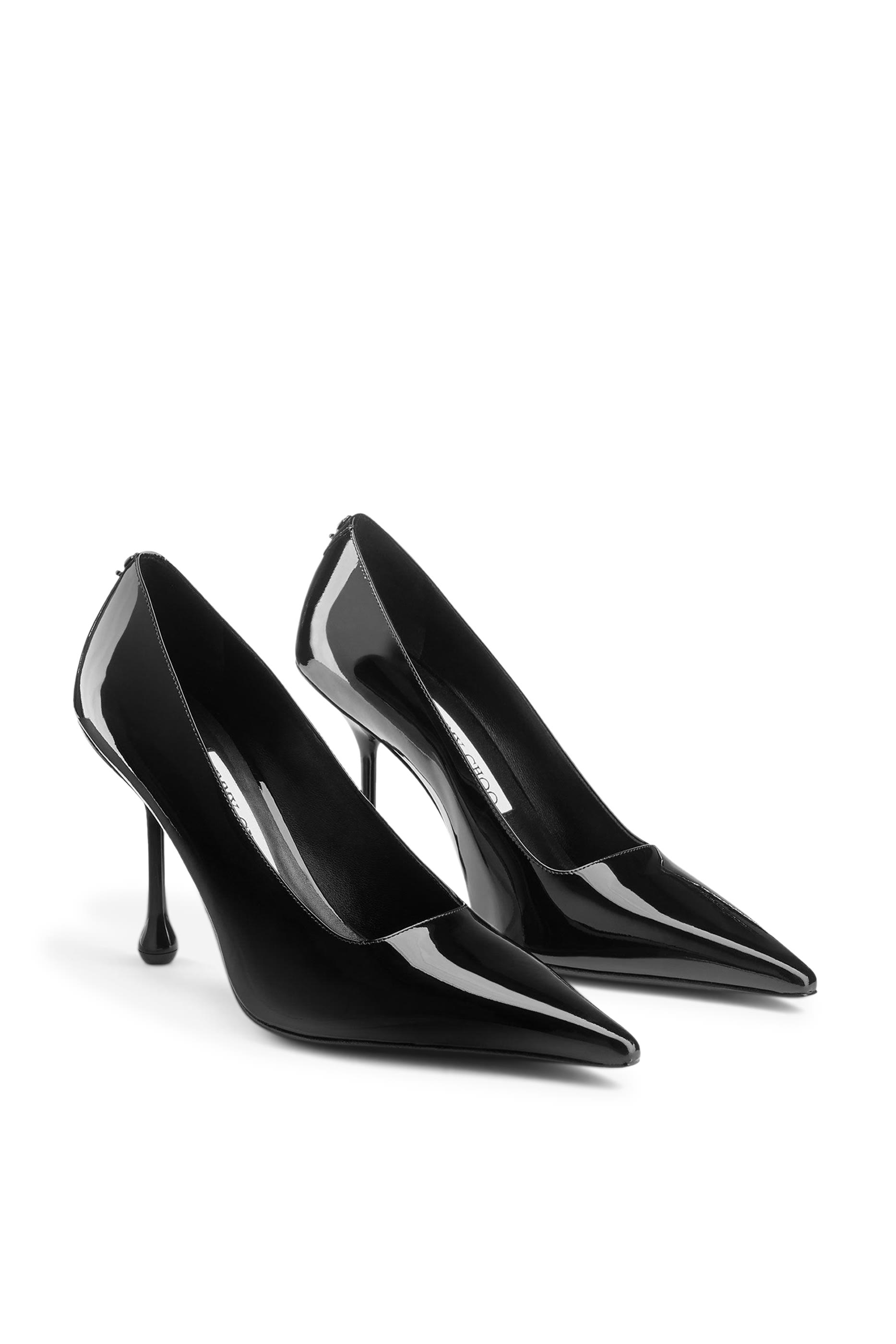 حذاء كلاسيك اكسيا 95