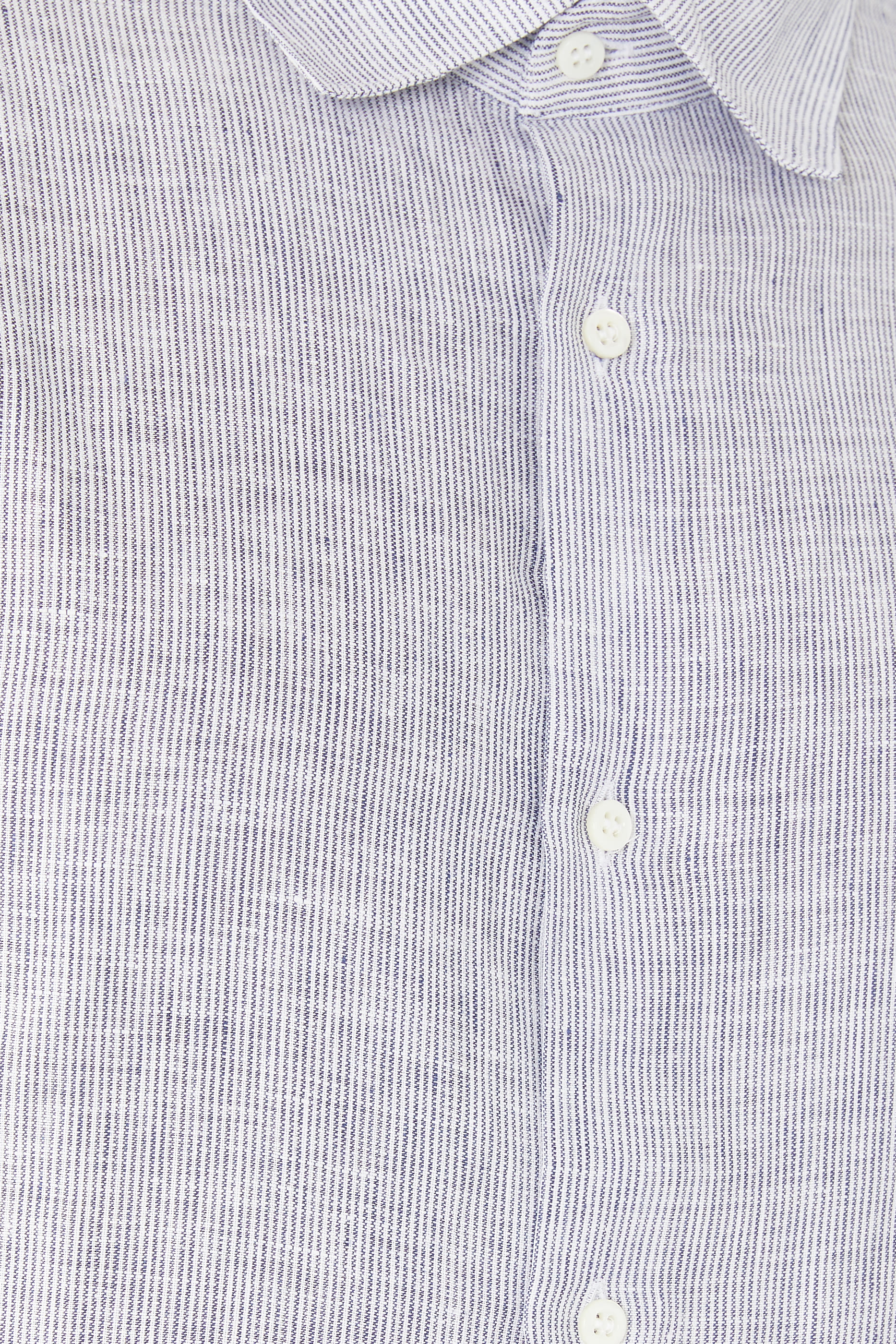 قميص كلاسيكي بأكمام طويلة كتان