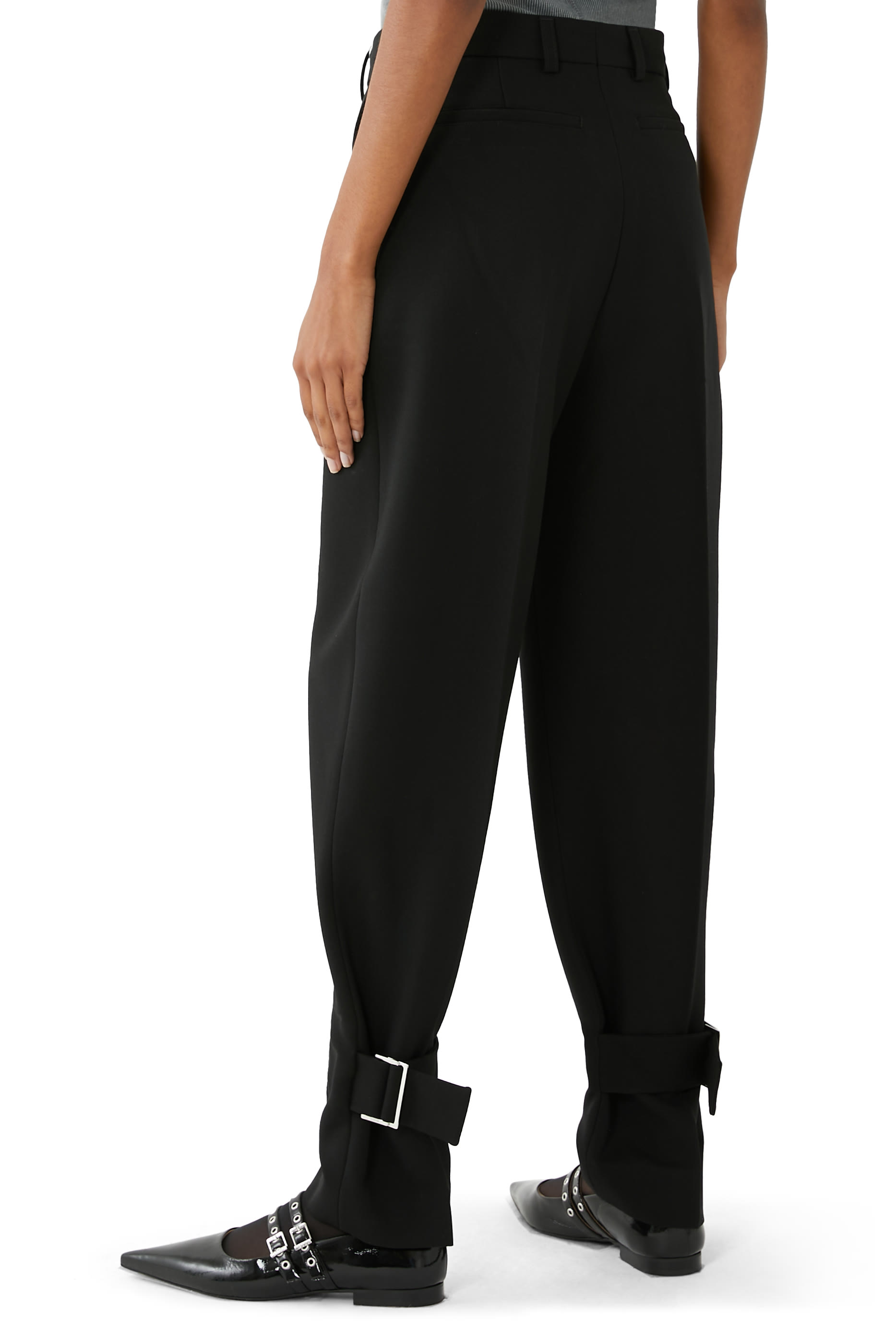 بنطال مريح بمشبك