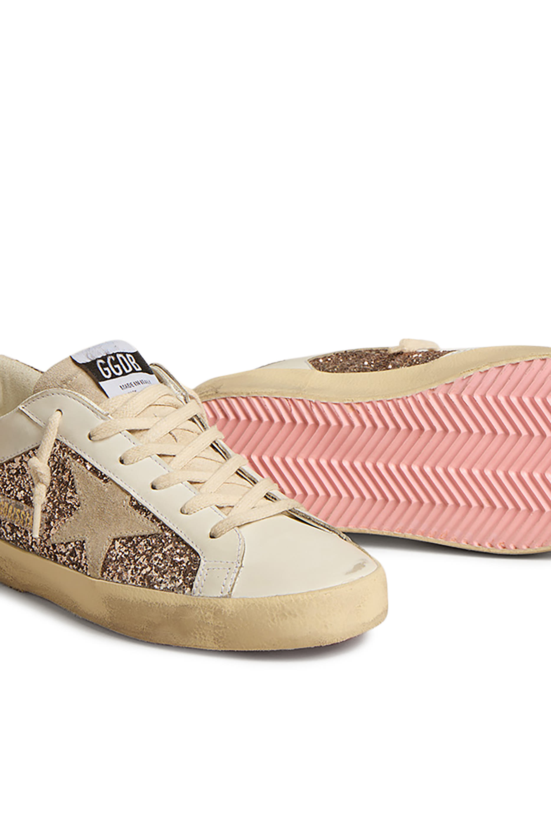 سنيكرز سوبر ستار