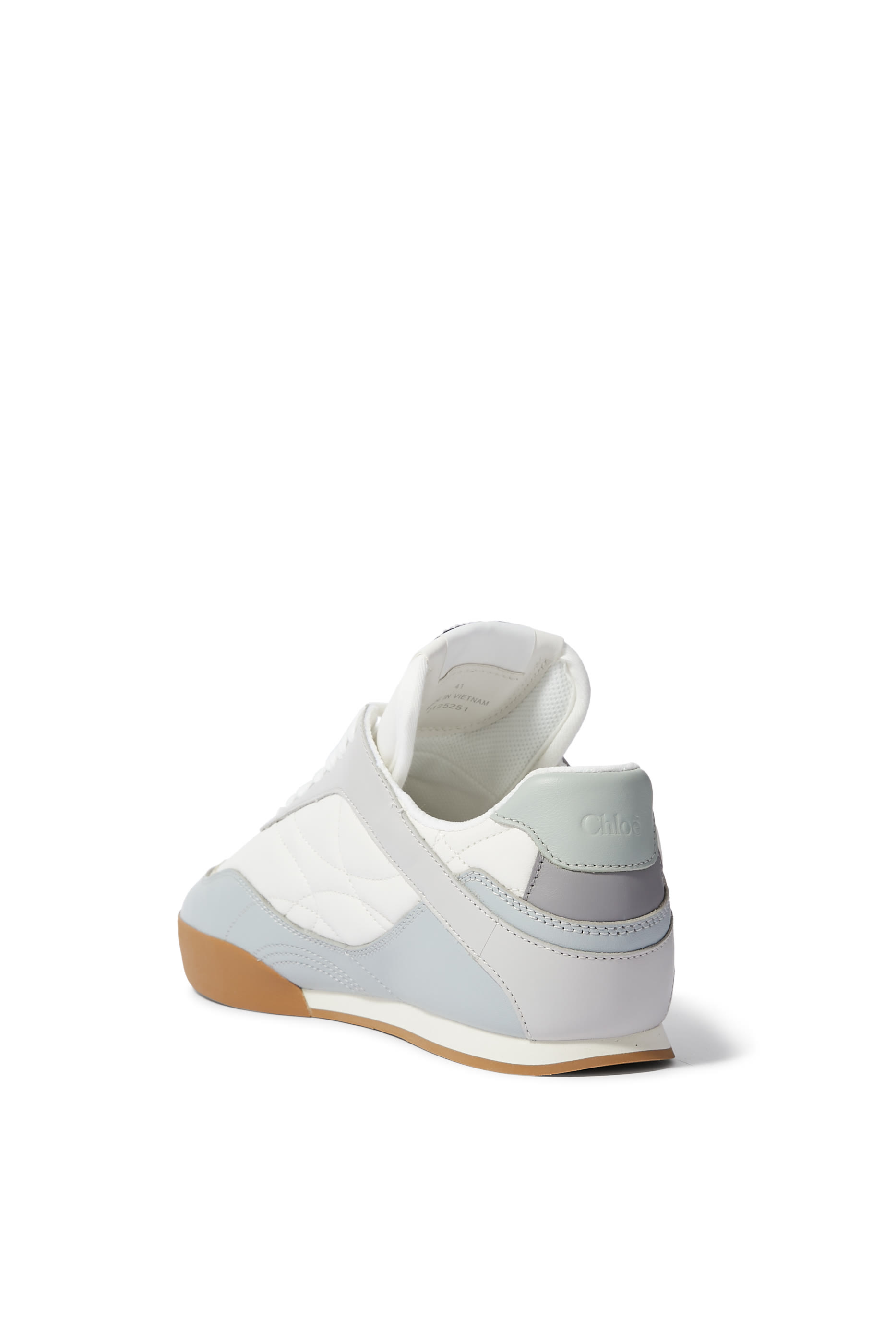 سنيكرز بشعار الماركة