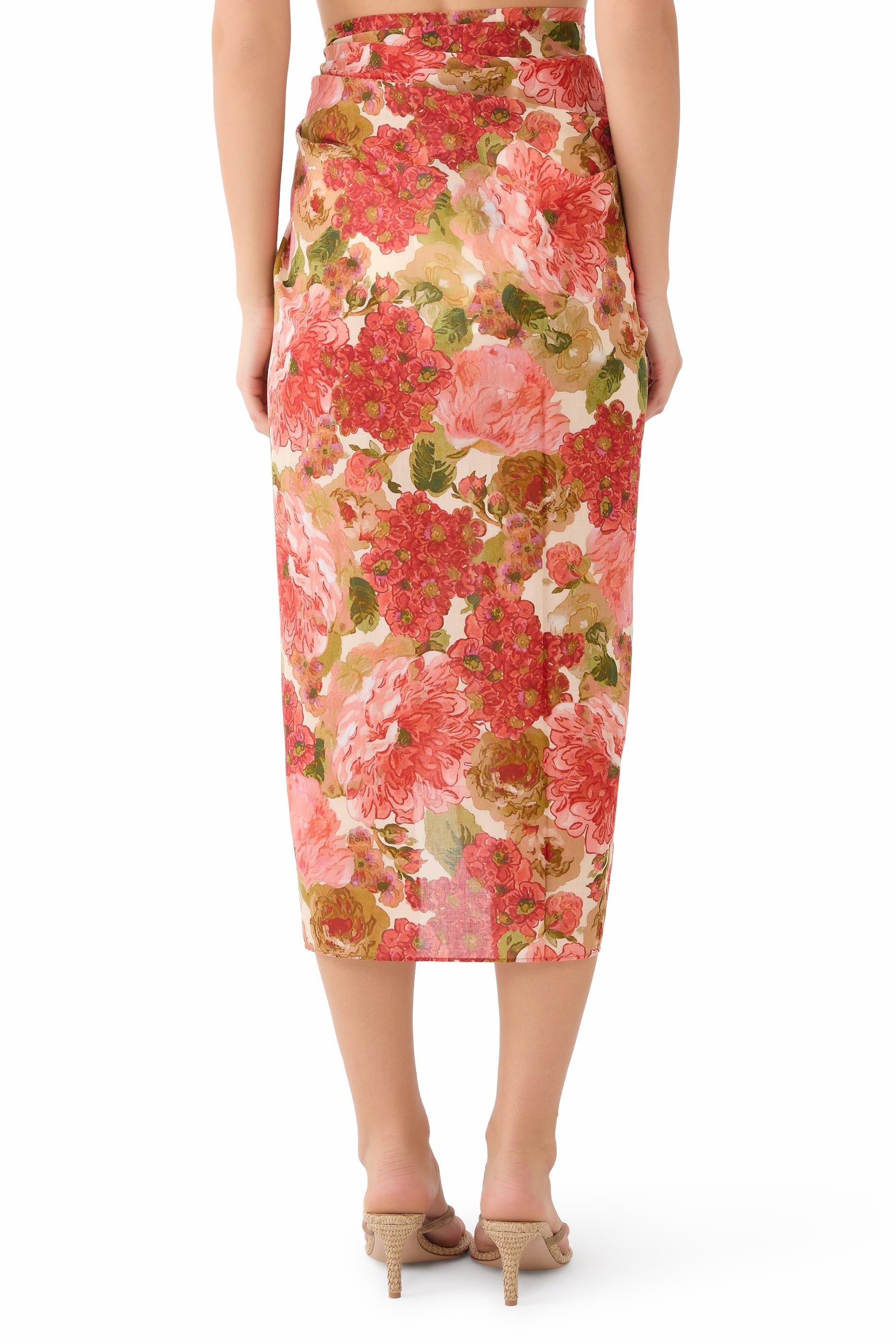 سارونج بنقشة زهور الداليا